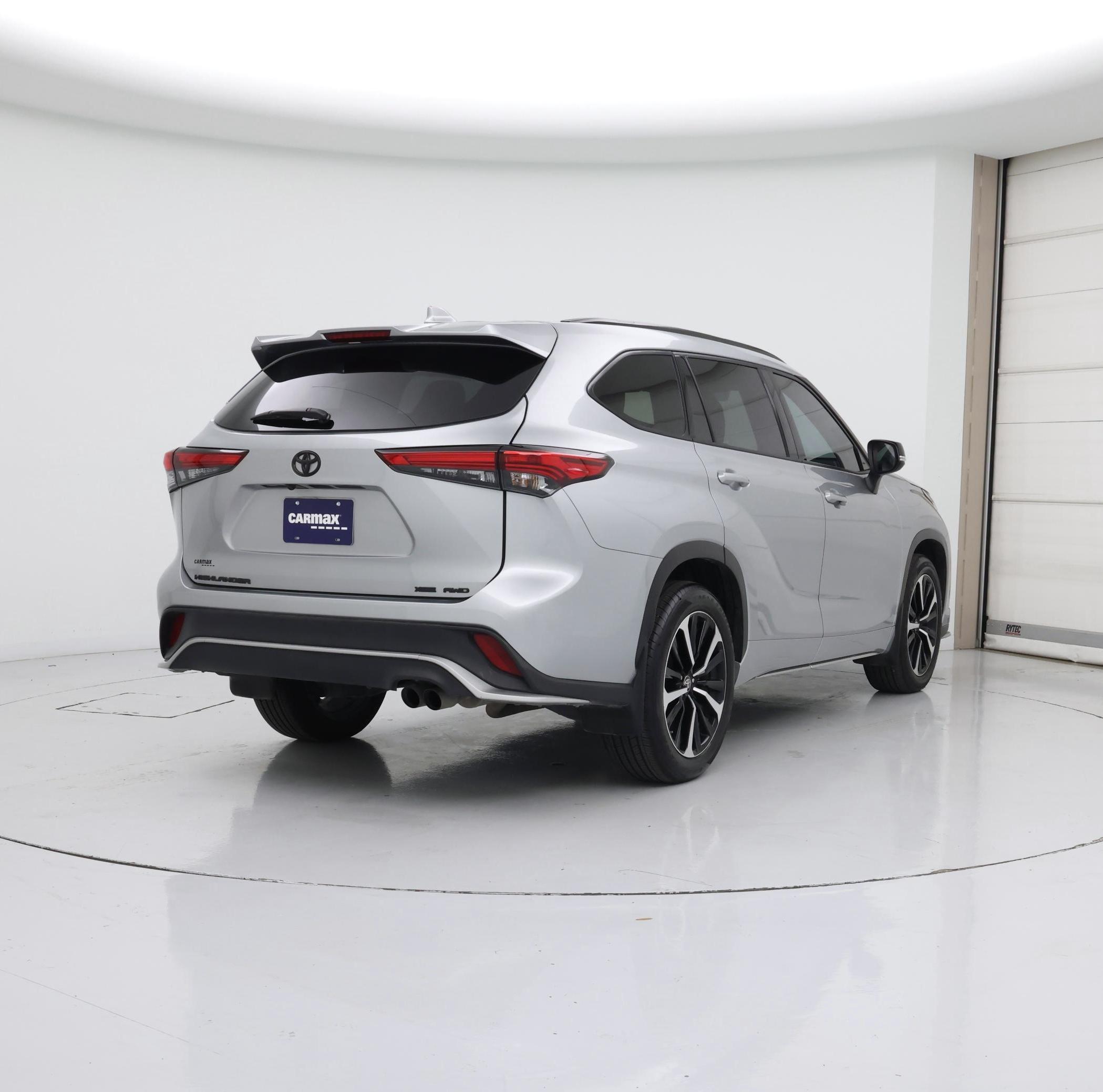 Thumbnail: 2021 Toyota Highlander - 8
