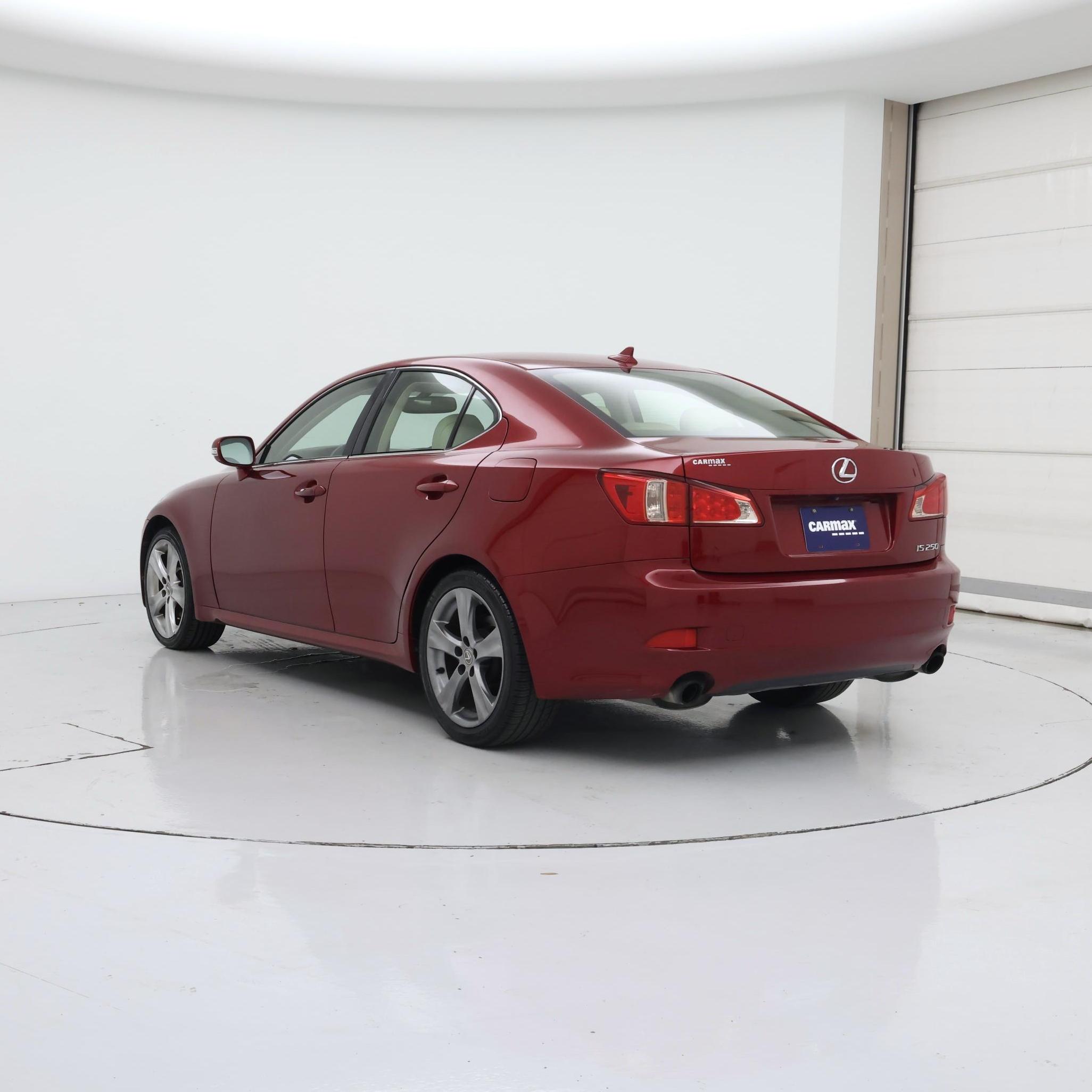 Thumbnail: 2013 Lexus IS - 2