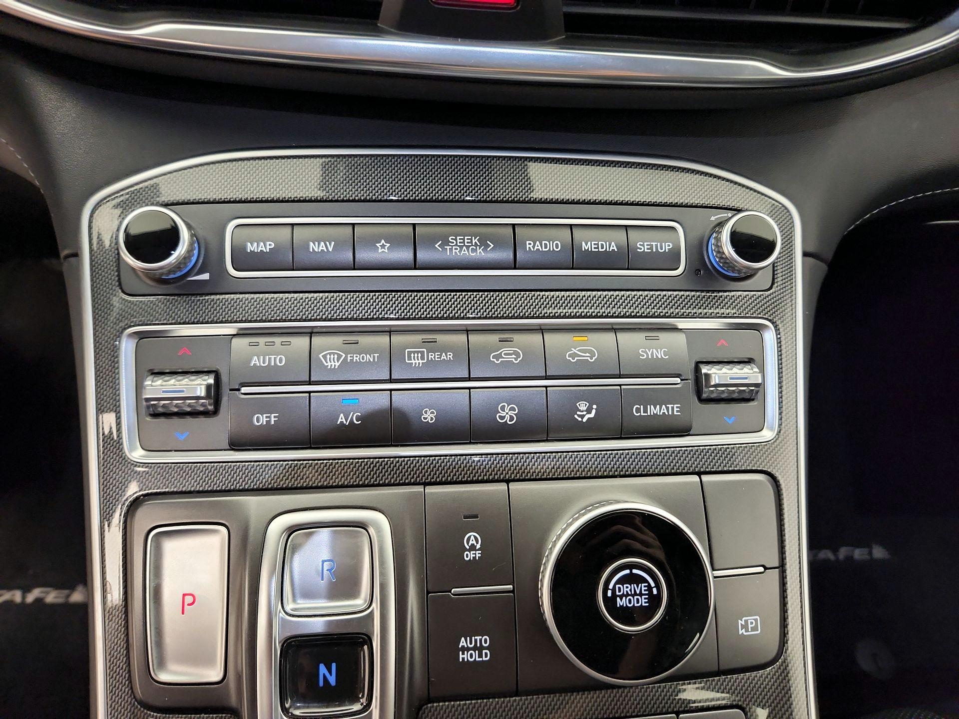 Thumbnail: 2021 Hyundai Santa Fe - 16