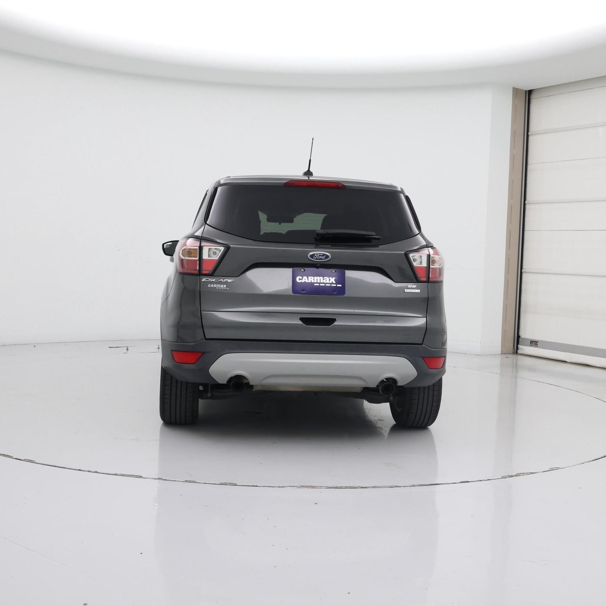 Thumbnail: 2017 Ford Escape - 6