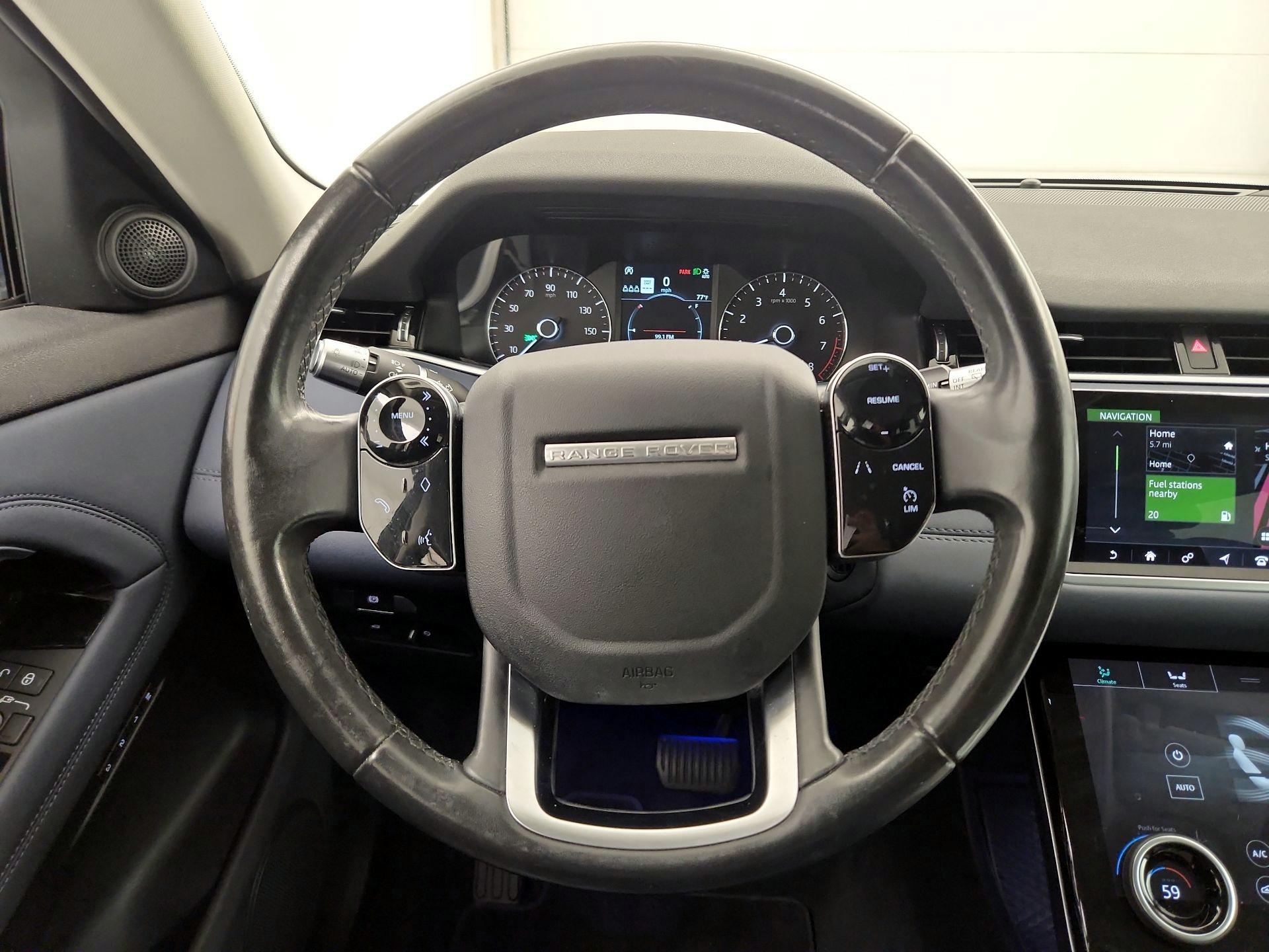 Thumbnail: 2020 Land Rover Range Rover Evoque - 10