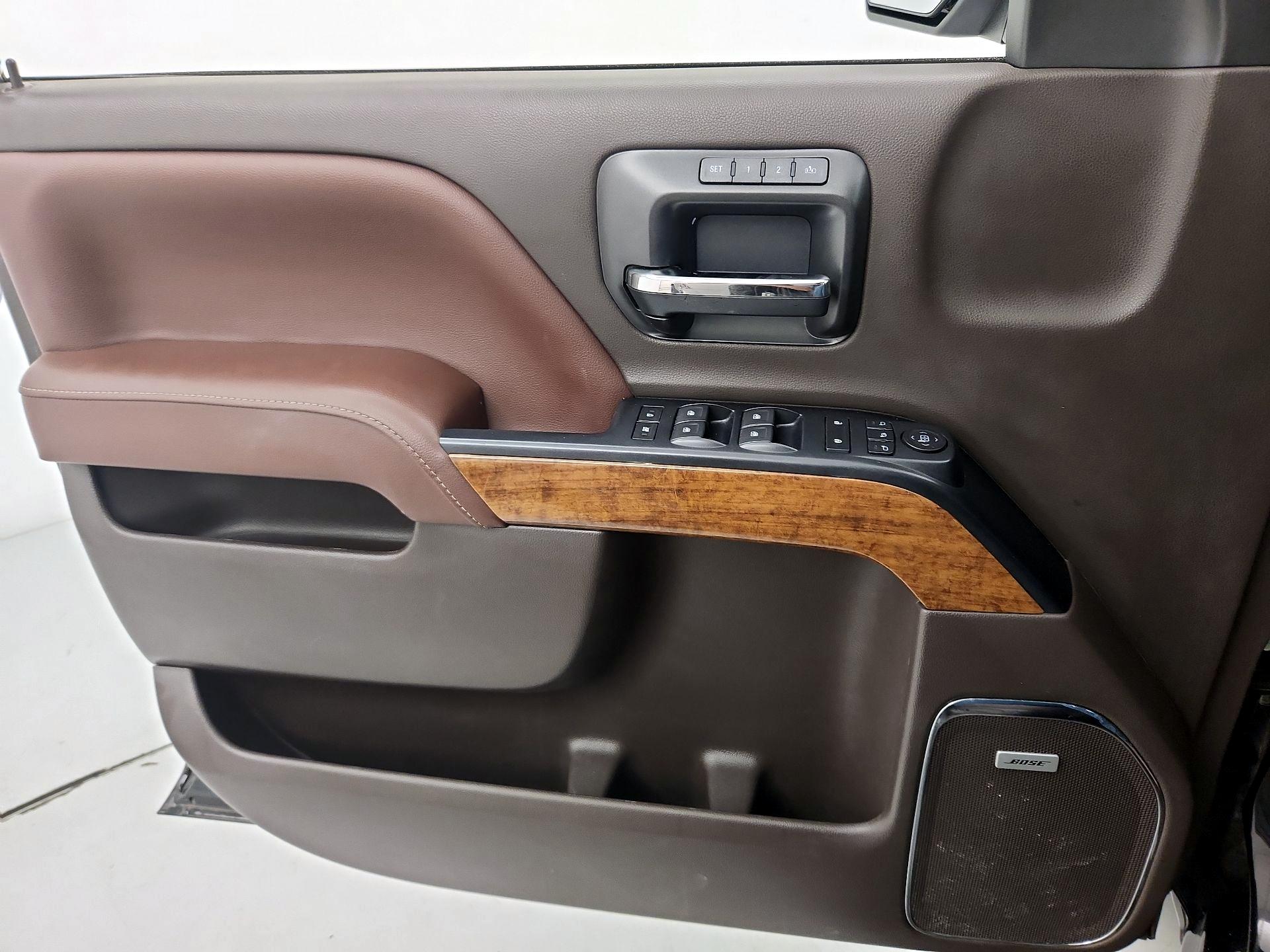 Thumbnail: 2018 Chevrolet Silverado 1500 - 12