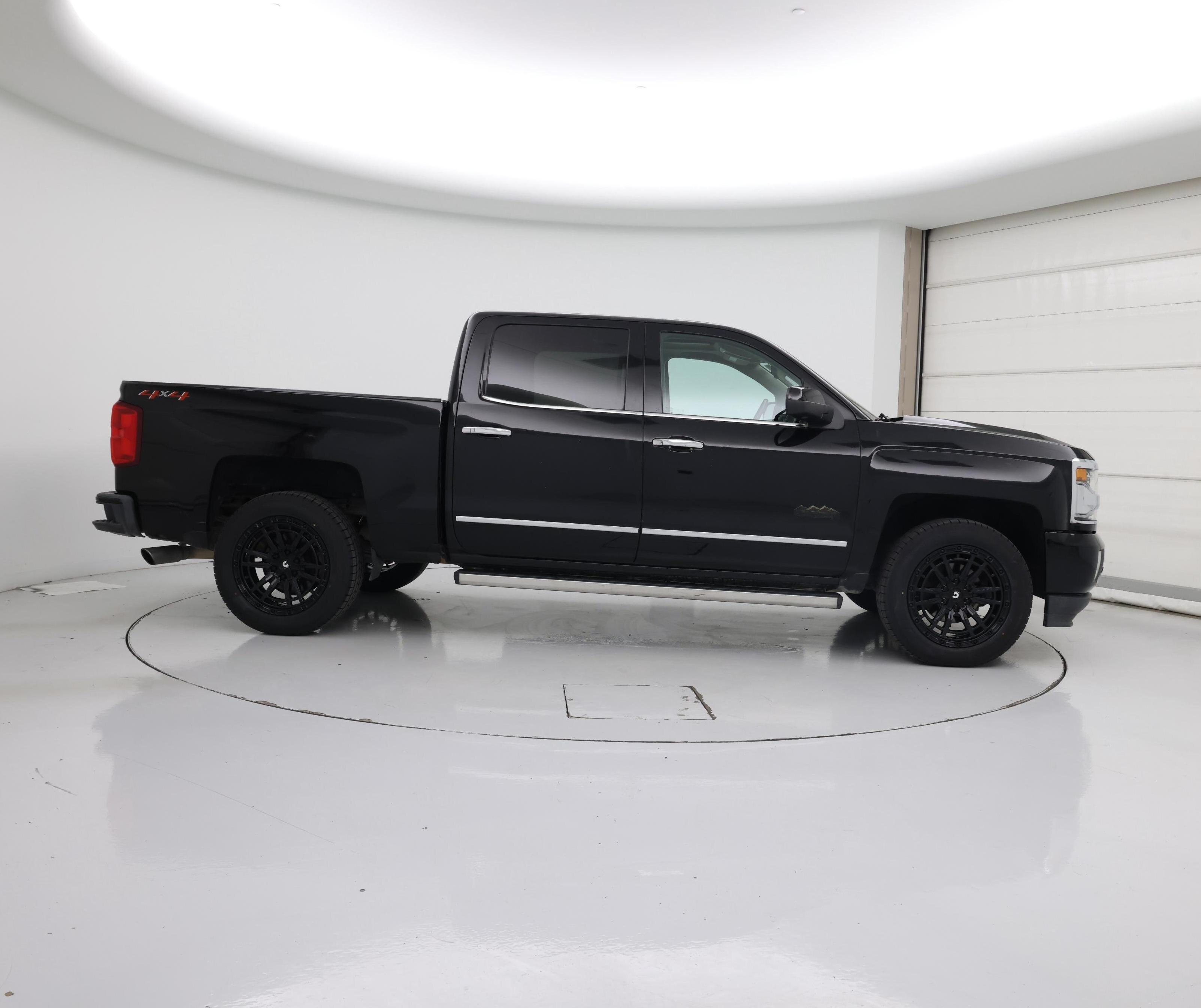 Thumbnail: 2018 Chevrolet Silverado 1500 - 7