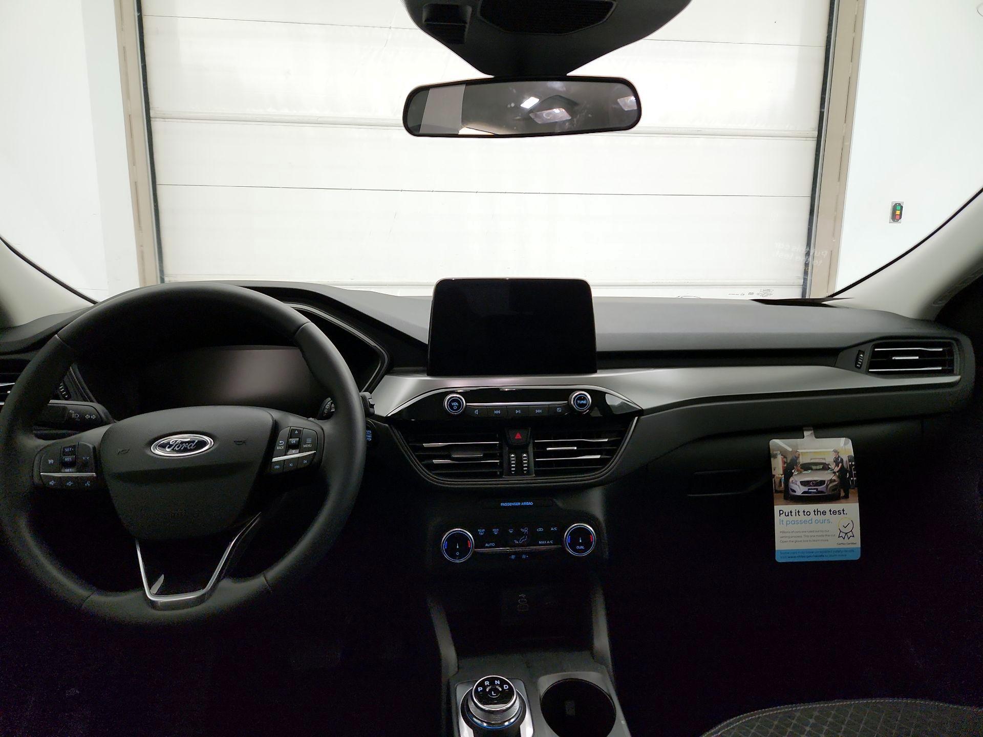 Thumbnail: 2024 Ford Escape - 9