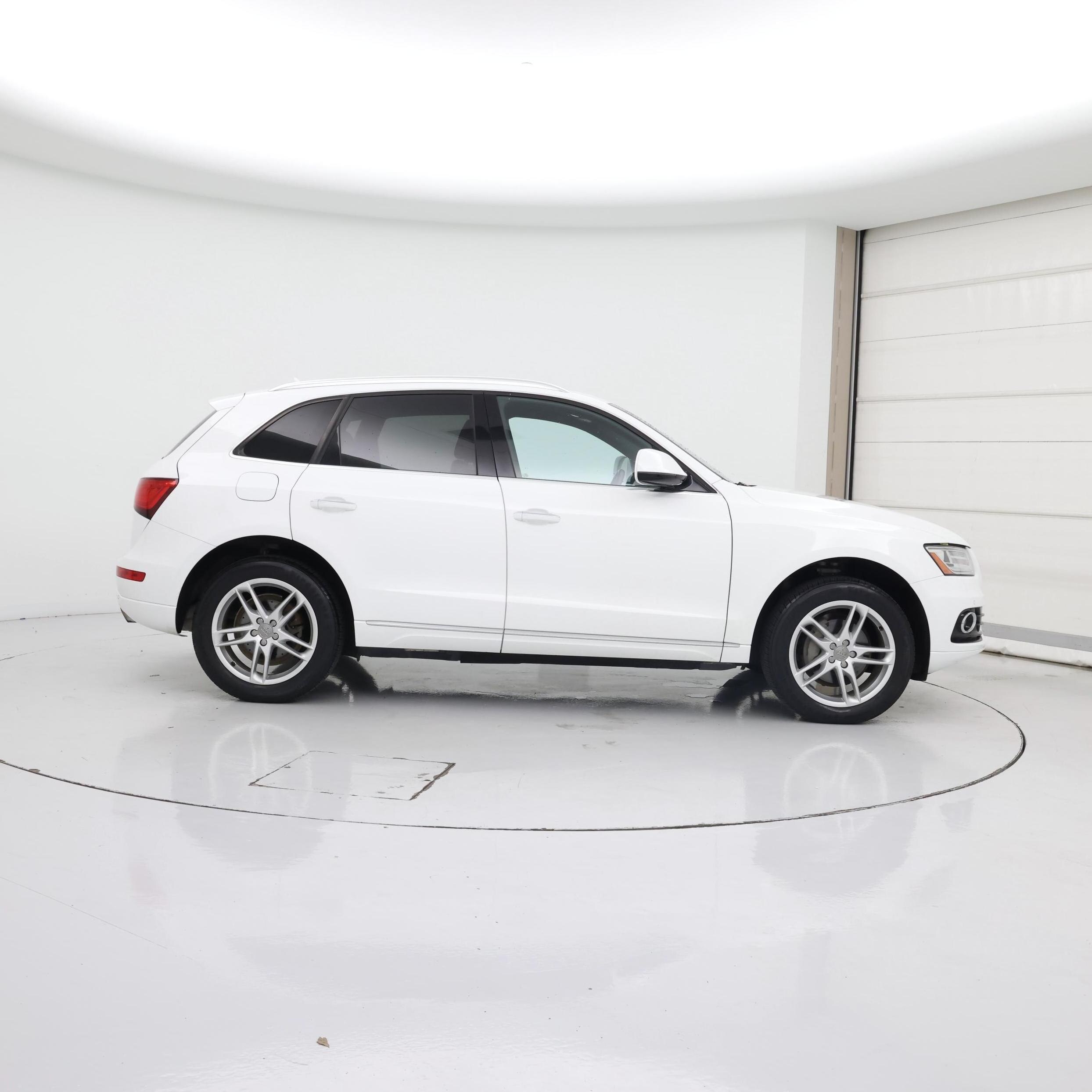 Thumbnail: 2017 Audi Q5 - 7