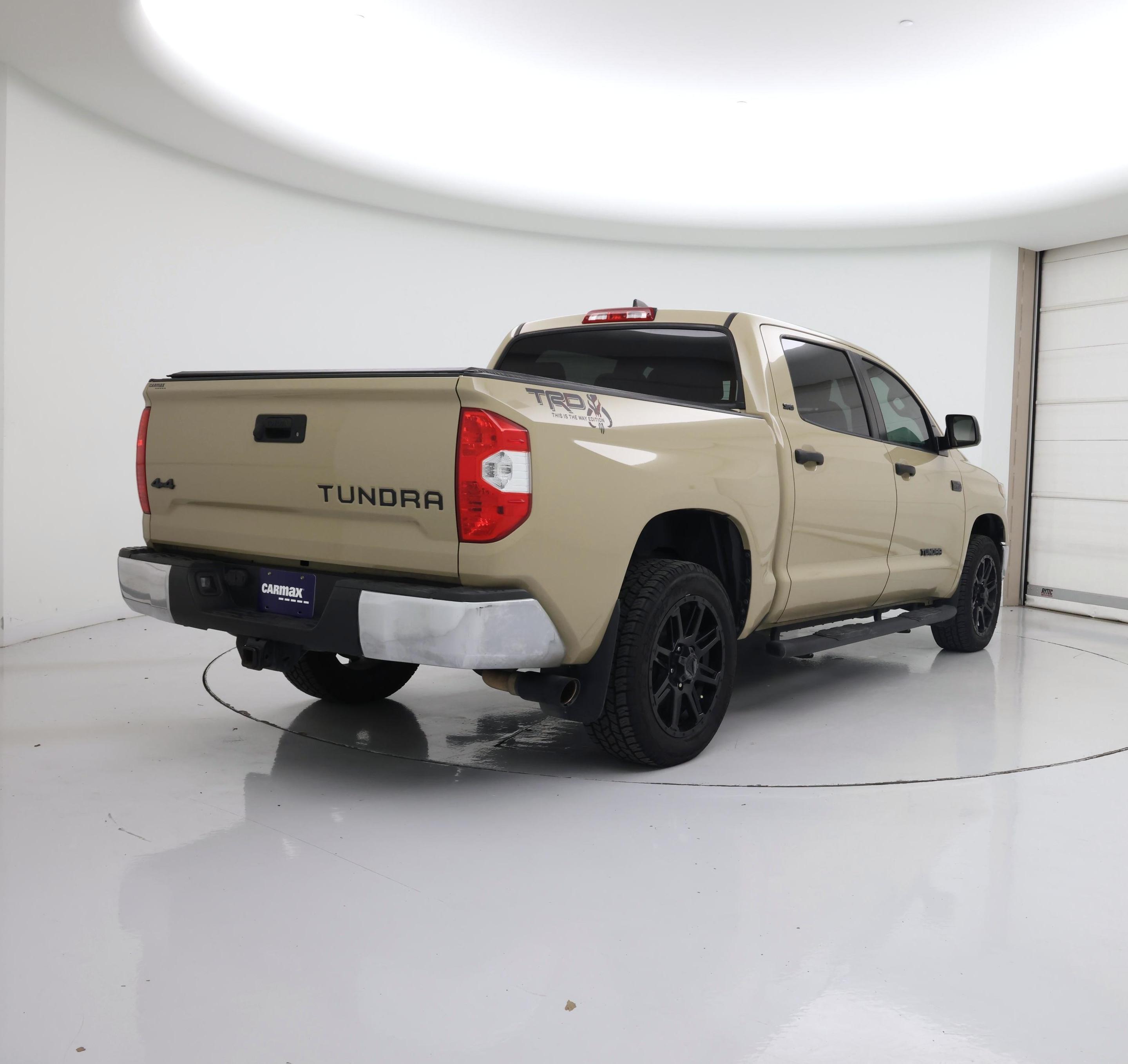 Thumbnail: 2020 Toyota Tundra - 8