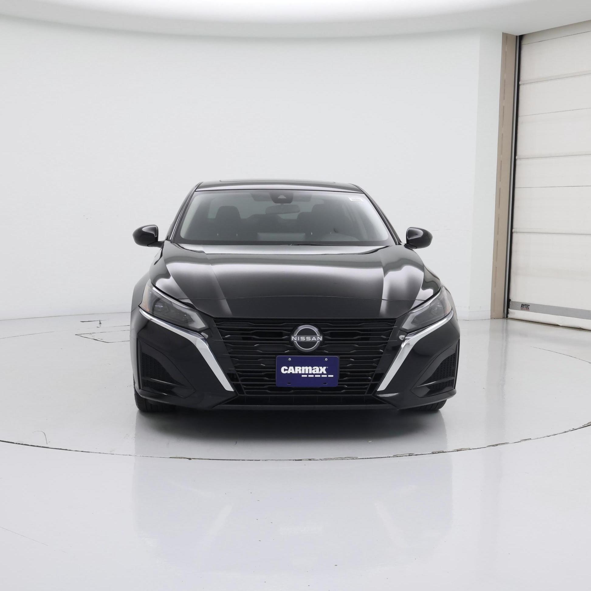 Thumbnail: 2023 Nissan Altima - 5