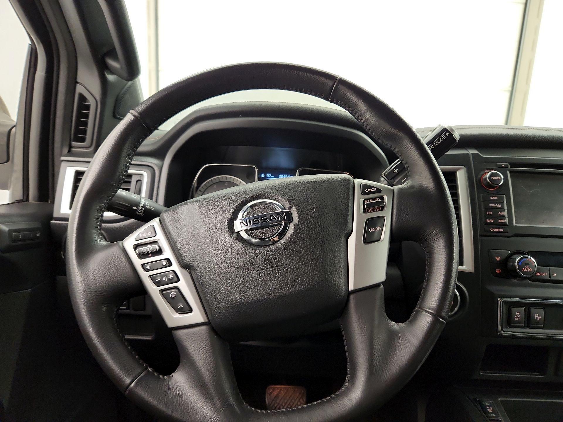 Thumbnail: 2018 Nissan Titan - 10