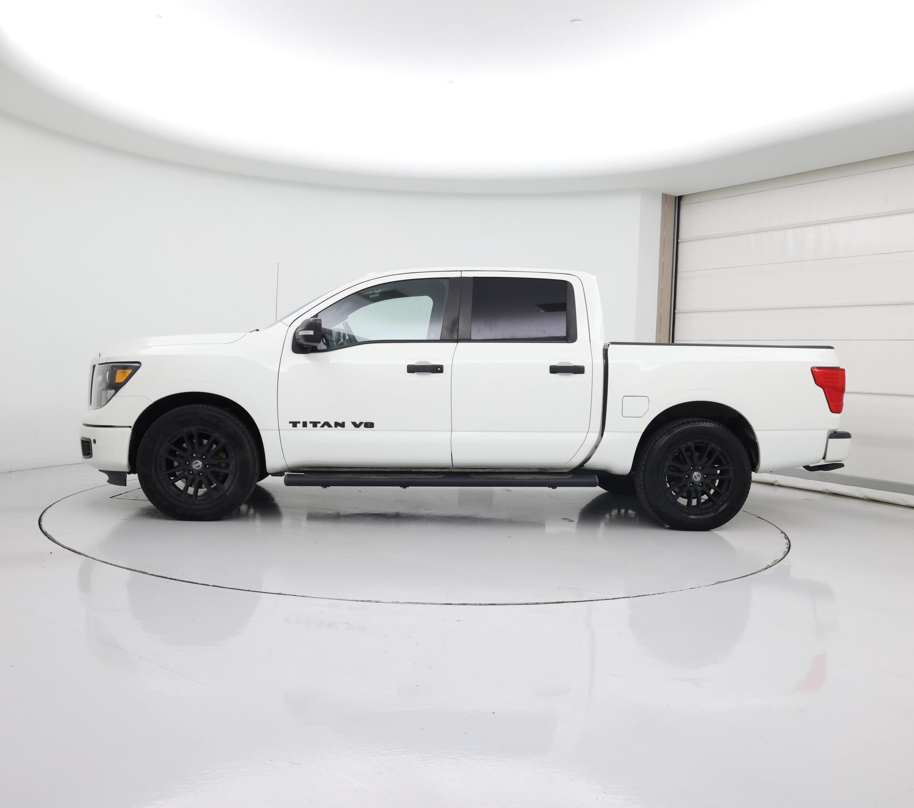 Thumbnail: 2018 Nissan Titan - 3