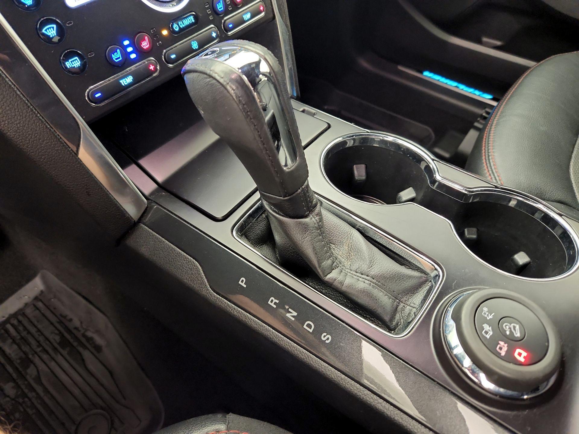 Thumbnail: 2019 Ford Explorer - 18