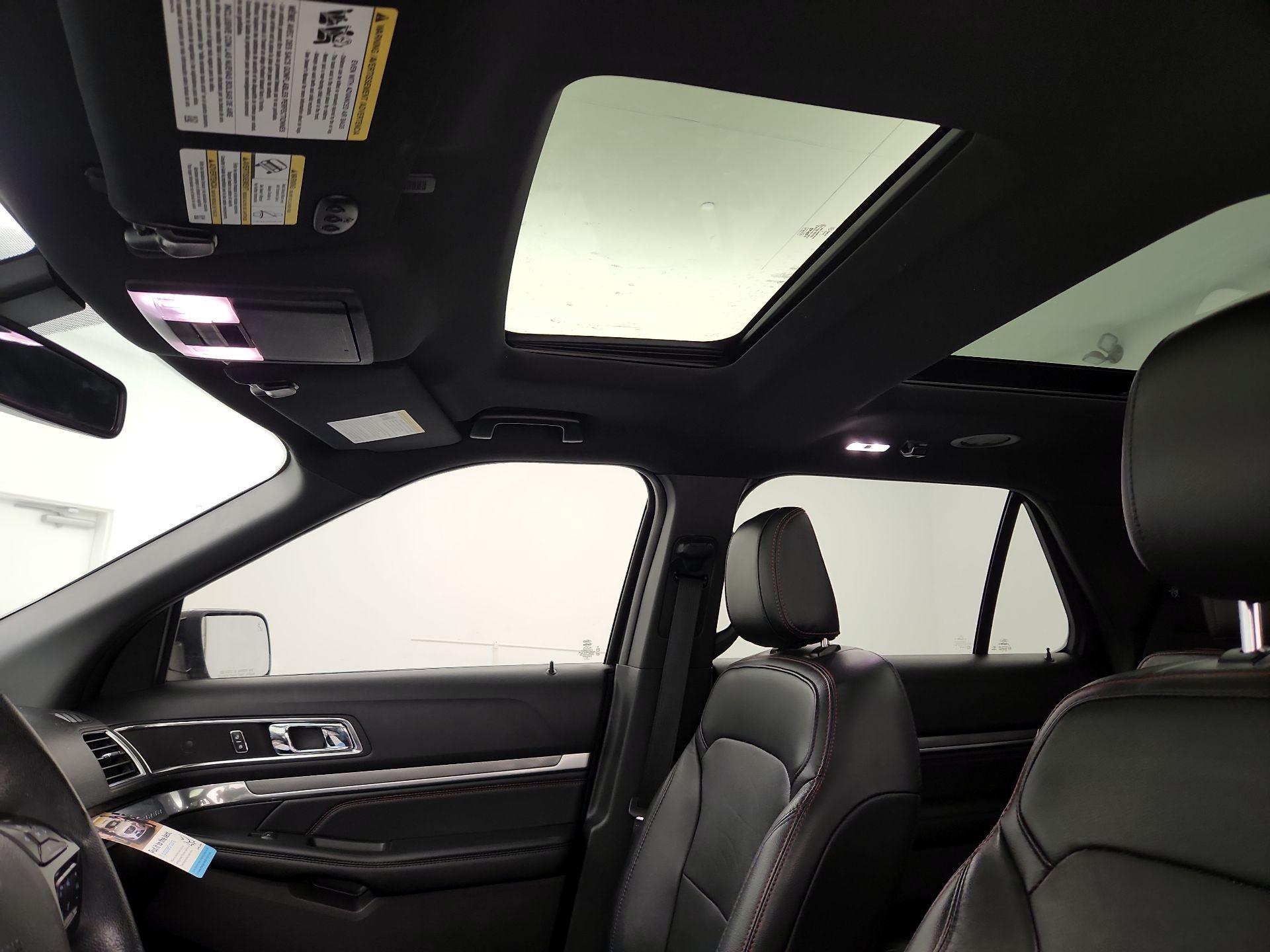 Thumbnail: 2019 Ford Explorer - 20