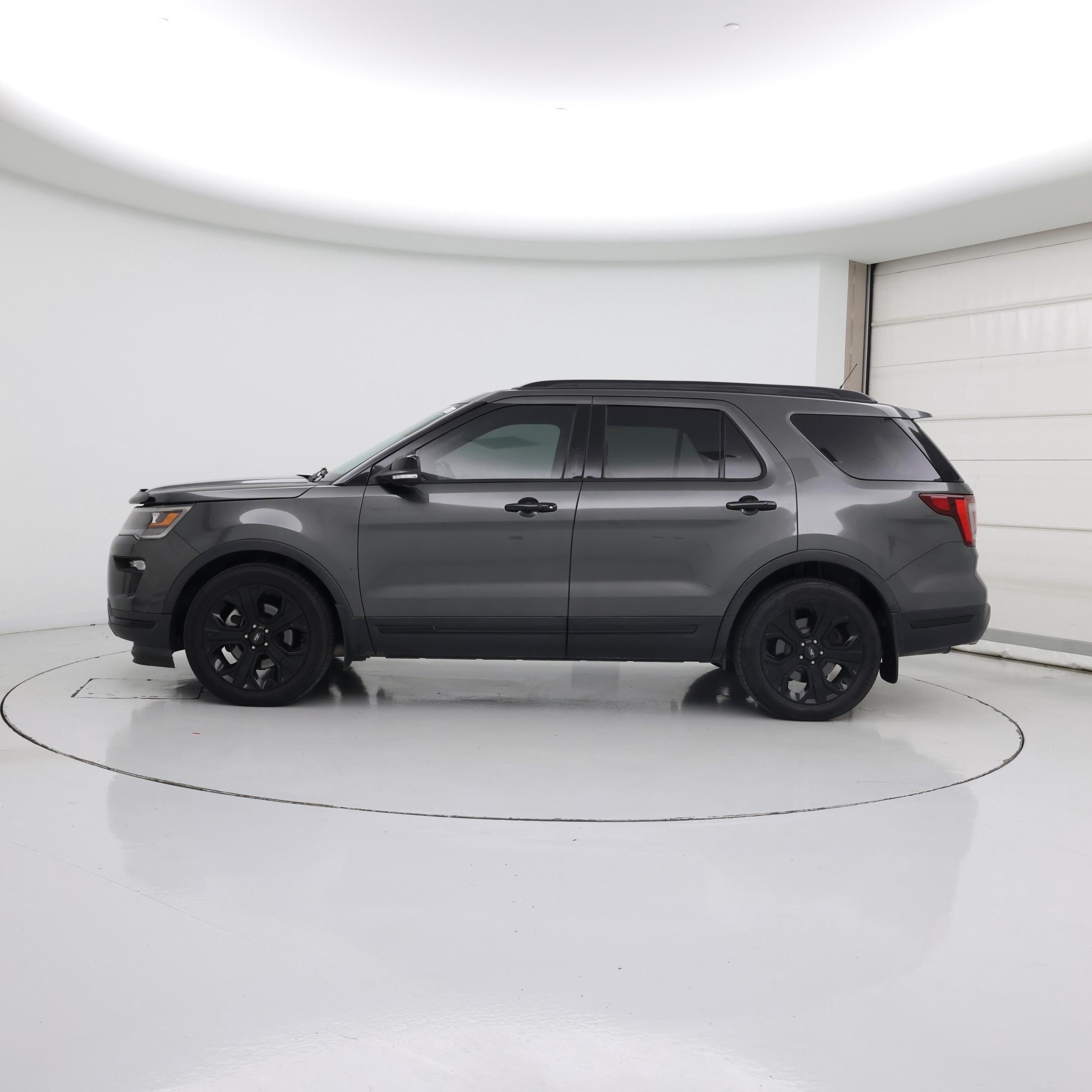 Thumbnail: 2019 Ford Explorer - 3