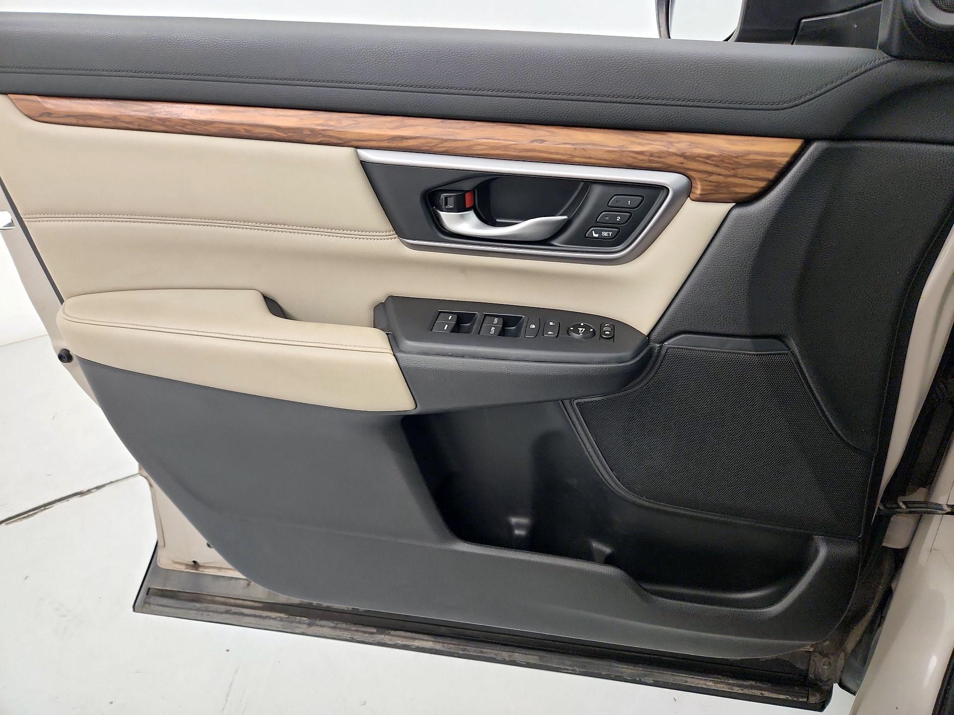 Thumbnail: 2018 Honda CR-V - 12
