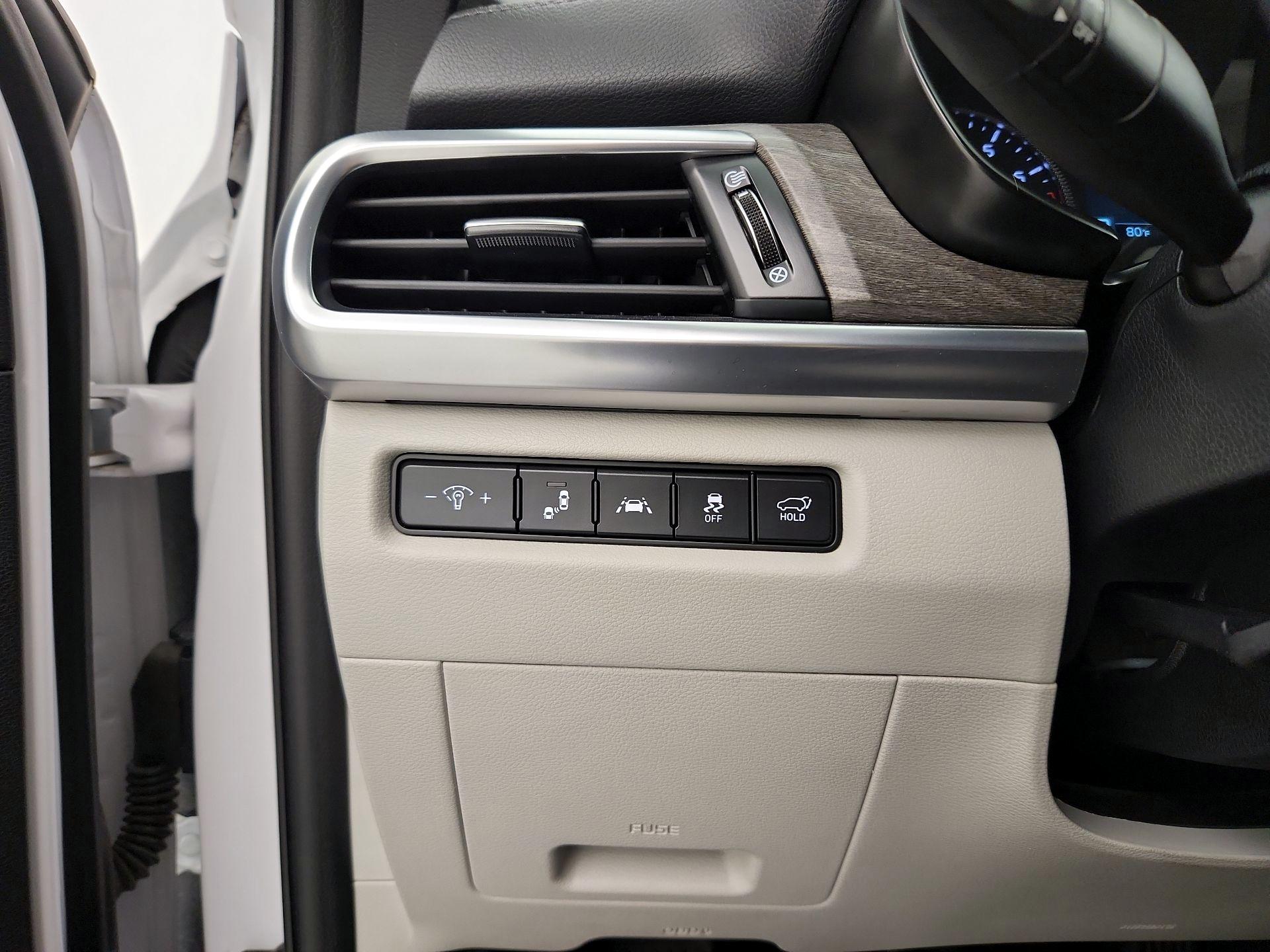 Thumbnail: 2021 Kia Telluride - 13
