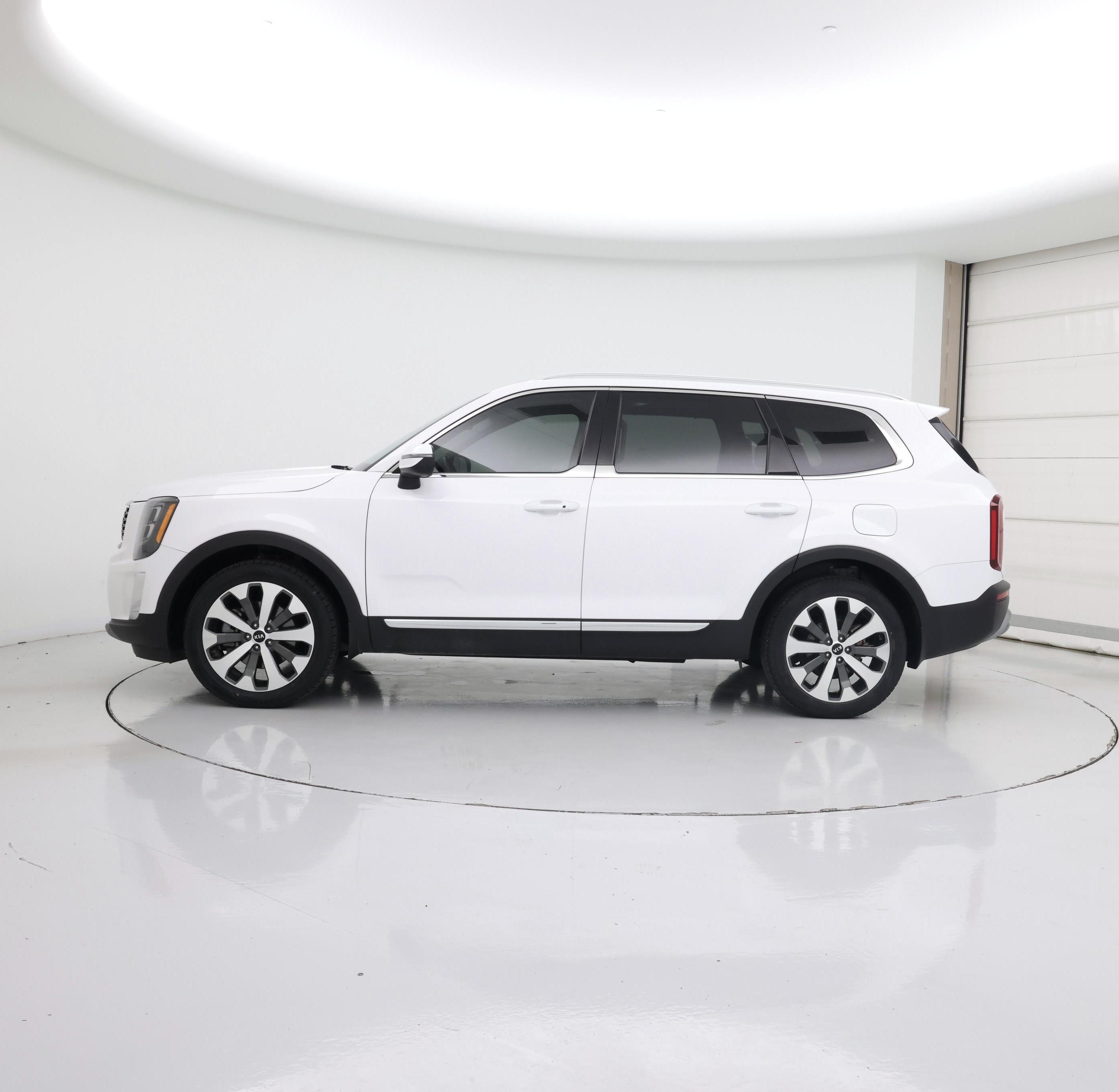 Thumbnail: 2021 Kia Telluride - 3
