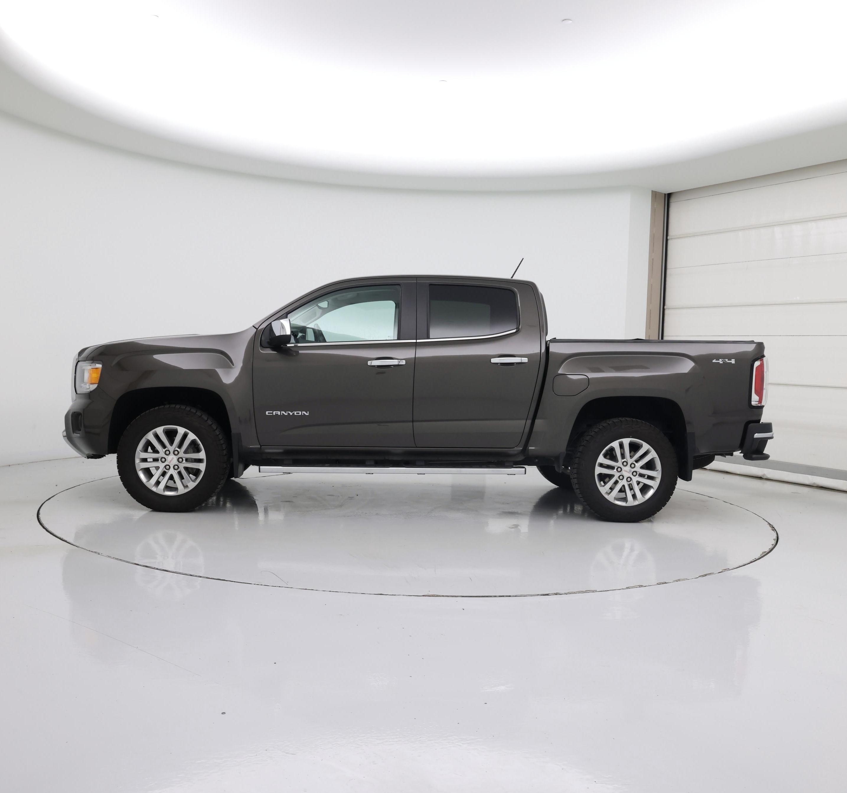 Thumbnail: 2019 GMC Canyon - 3