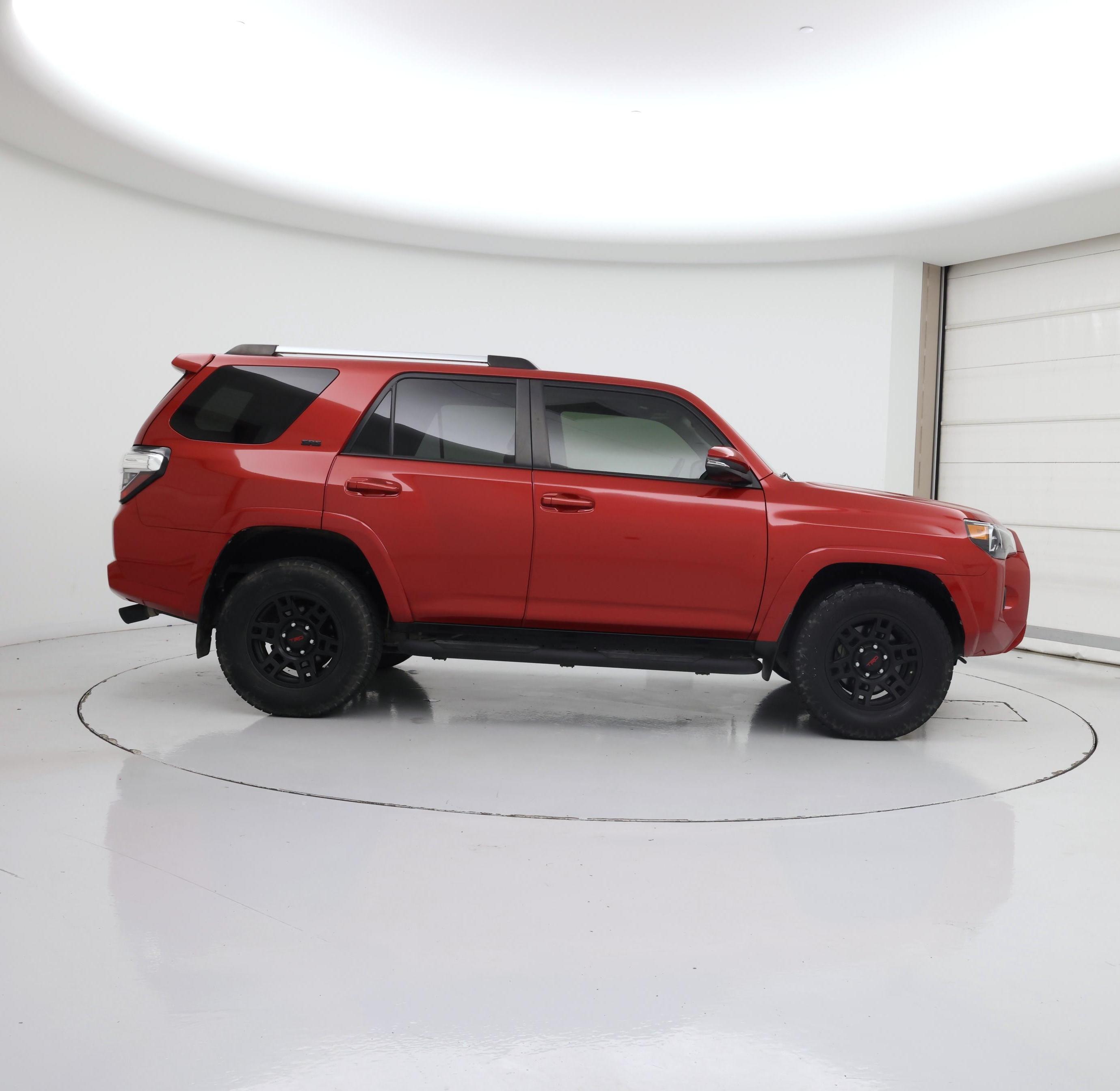 Thumbnail: 2021 Toyota 4Runner - 7
