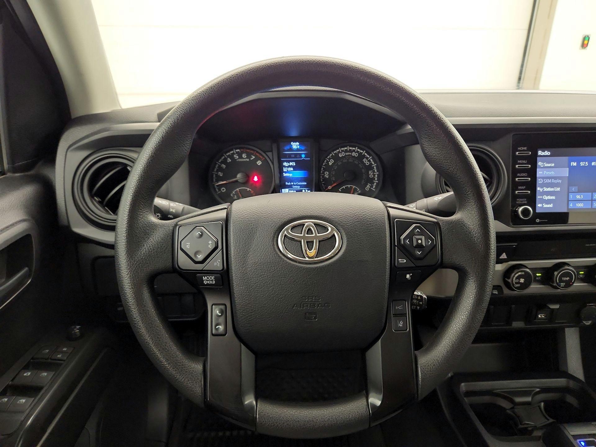 Thumbnail: 2022 Toyota Tacoma - 10