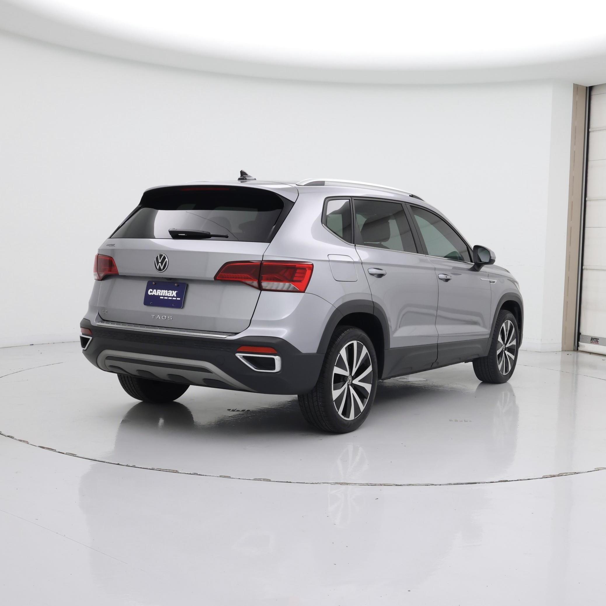 Thumbnail: 2023 Volkswagen Taos - 8