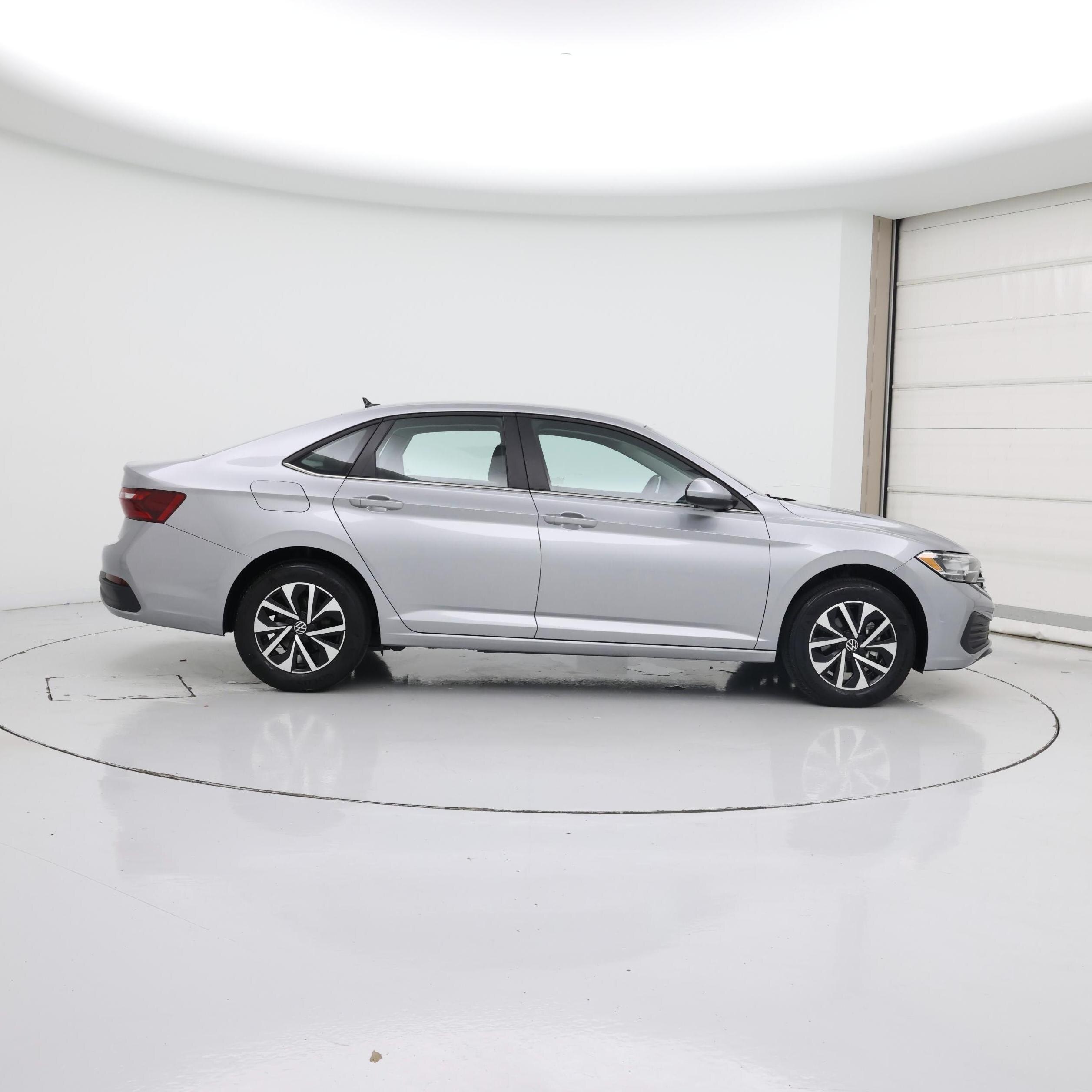 Thumbnail: 2023 Volkswagen Jetta - 7