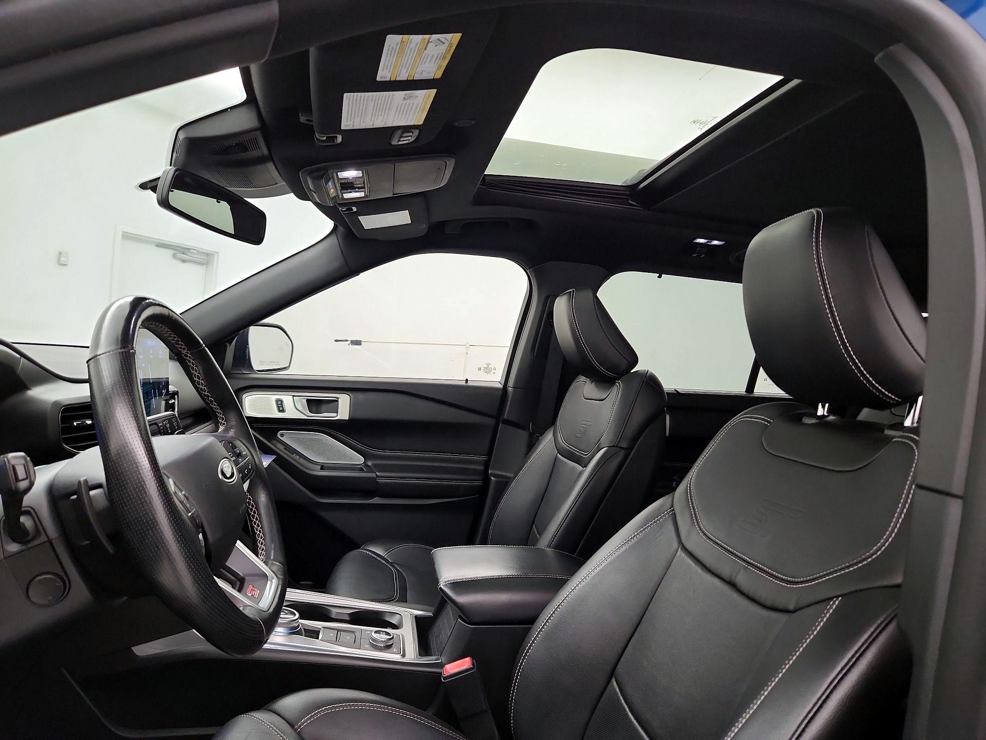 Thumbnail: 2020 Ford Explorer - 20