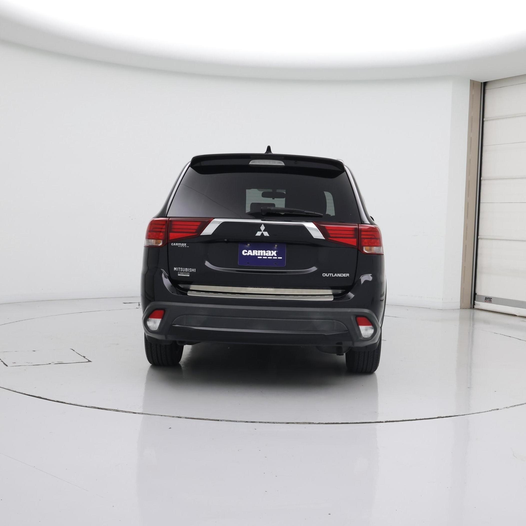 Thumbnail: 2018 Mitsubishi Outlander - 6