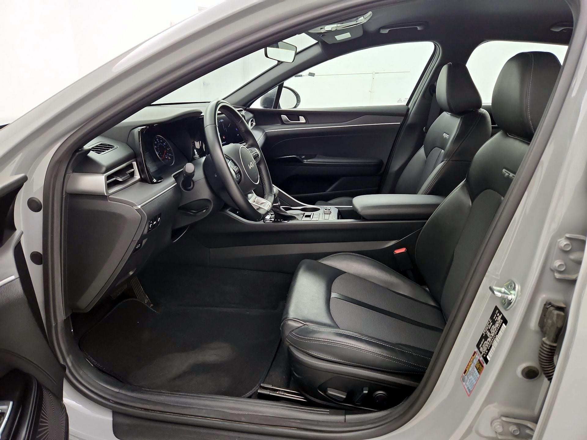Thumbnail: 2022 Kia K5 - 11