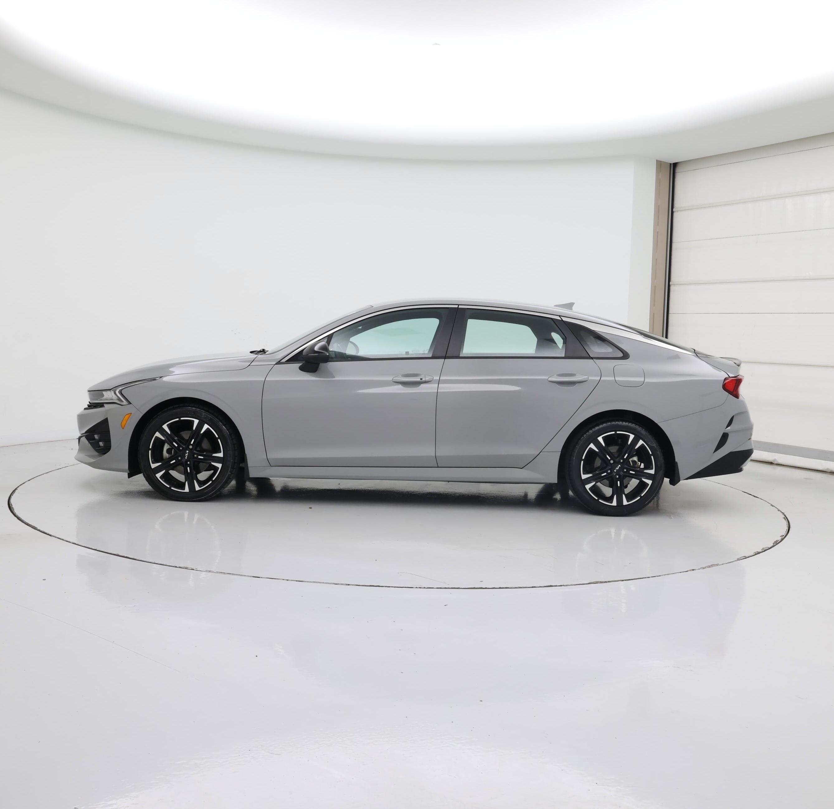 Thumbnail: 2022 Kia K5 - 3