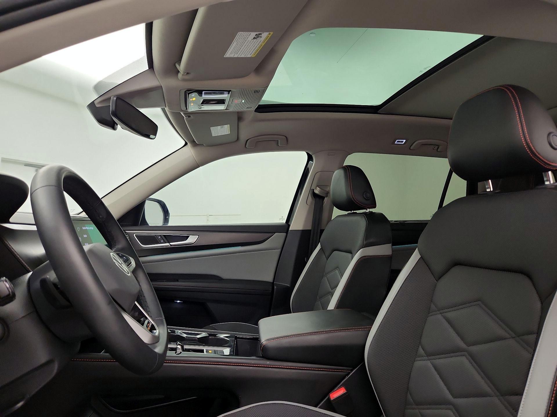 Thumbnail: 2024 Volkswagen Atlas - 19