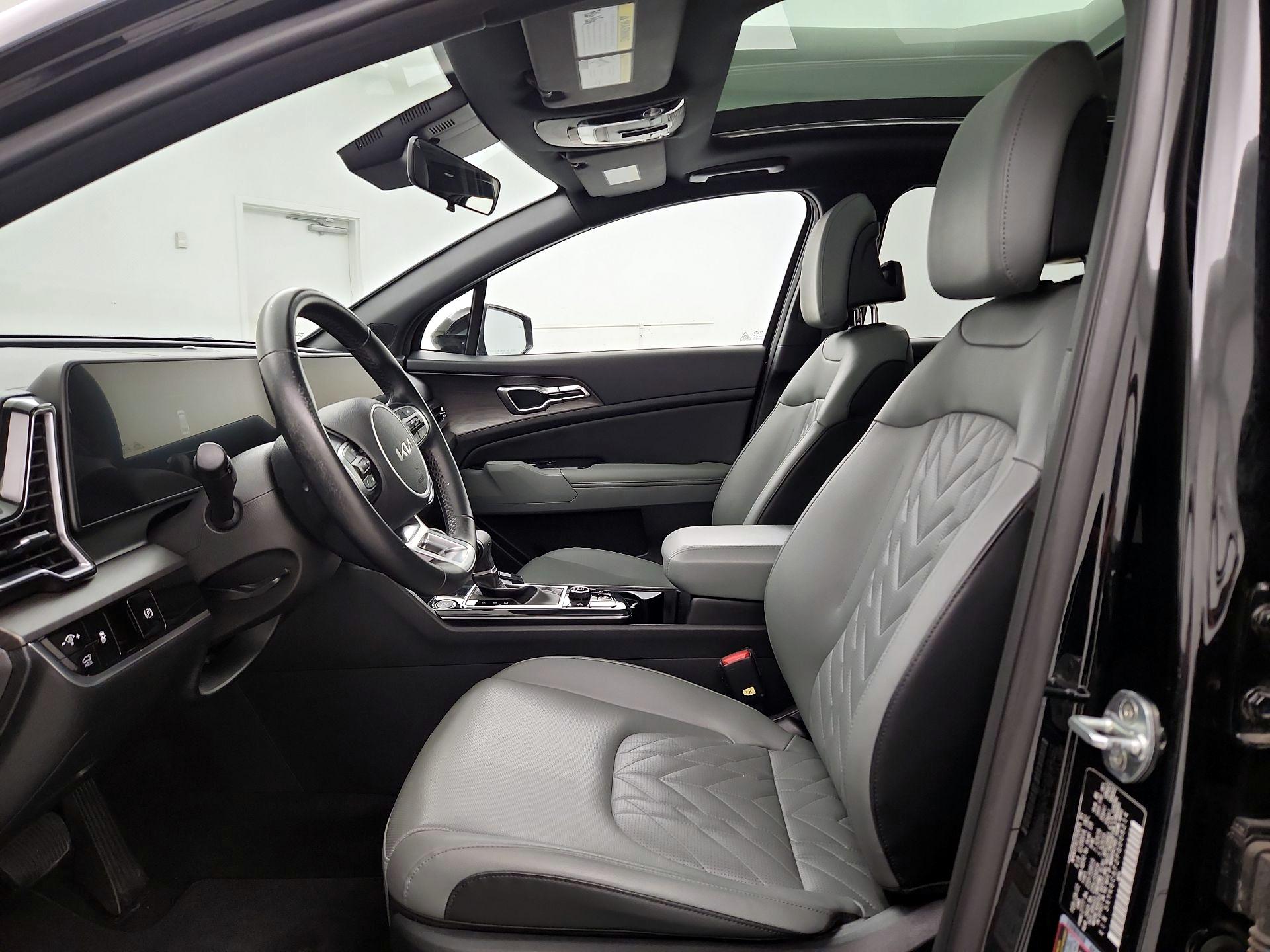 Thumbnail: 2023 Kia Sportage - 11