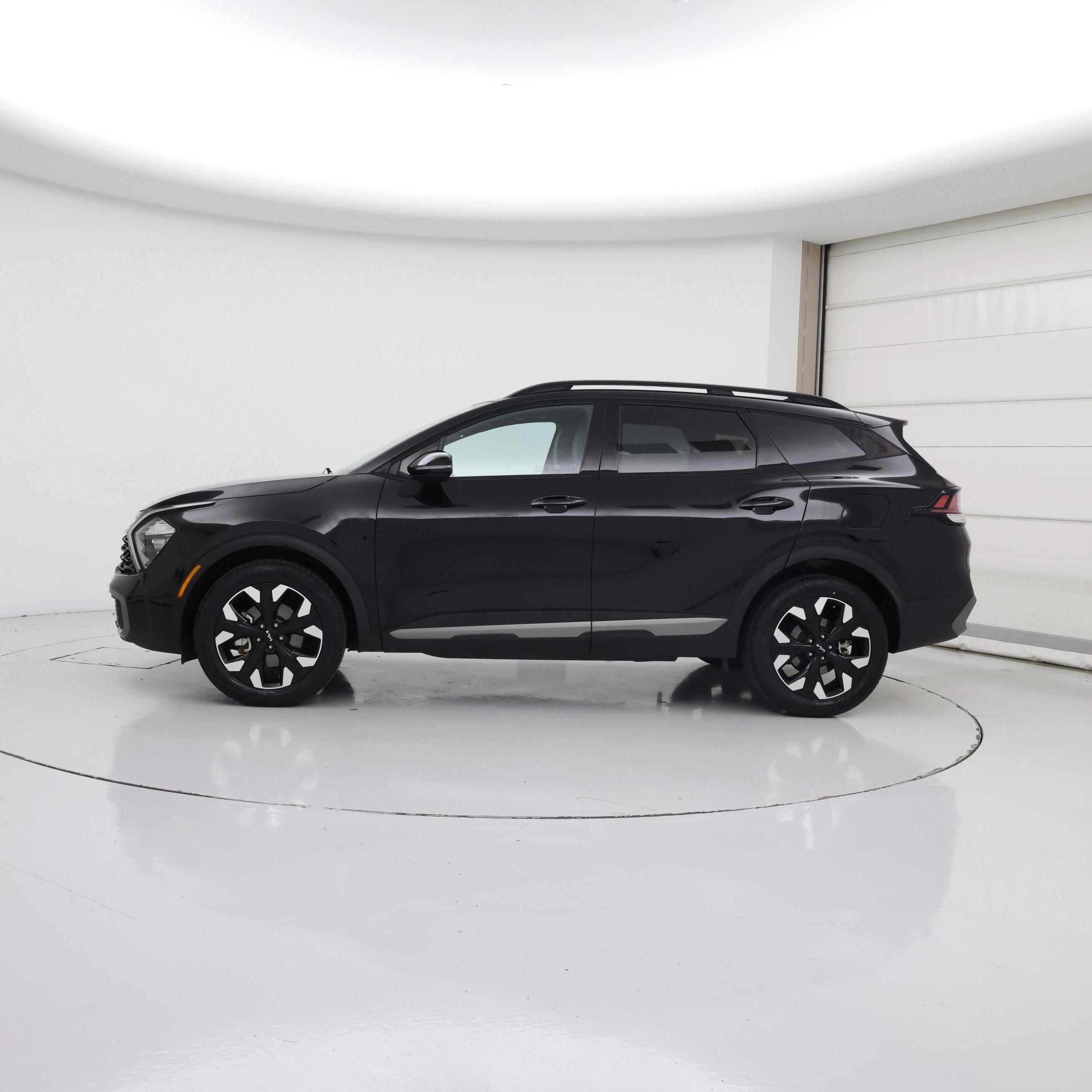 Thumbnail: 2023 Kia Sportage - 3