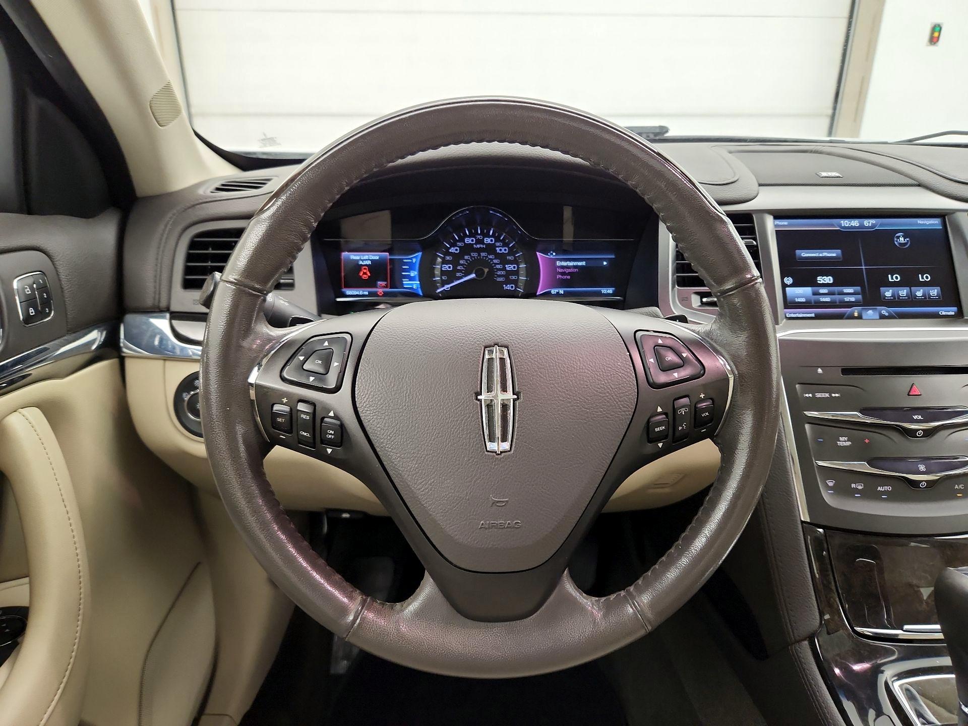 Thumbnail: 2014 Lincoln MKS - 10