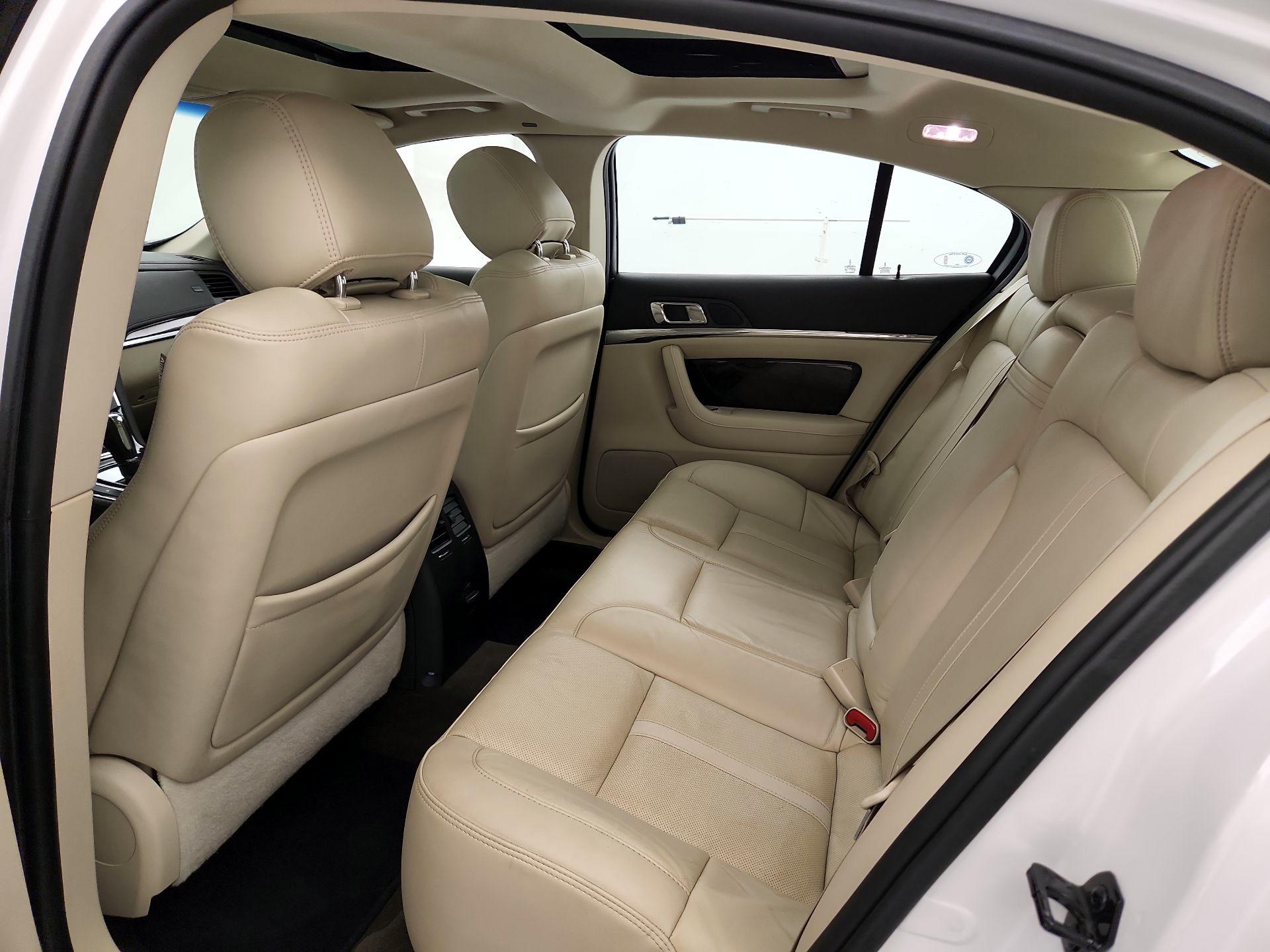 Thumbnail: 2014 Lincoln MKS - 20