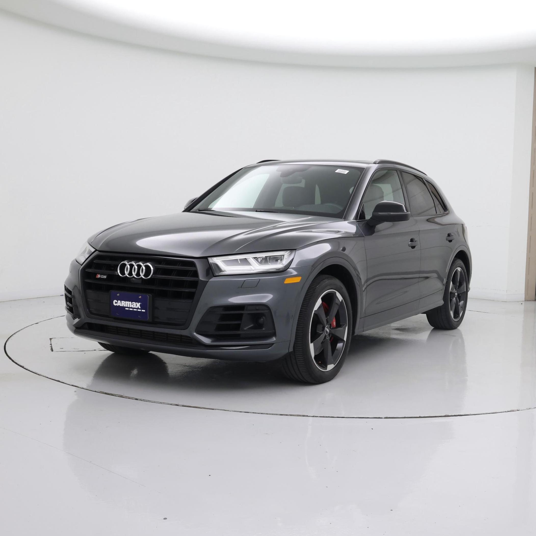 Thumbnail: 2020 Audi SQ5 - 4