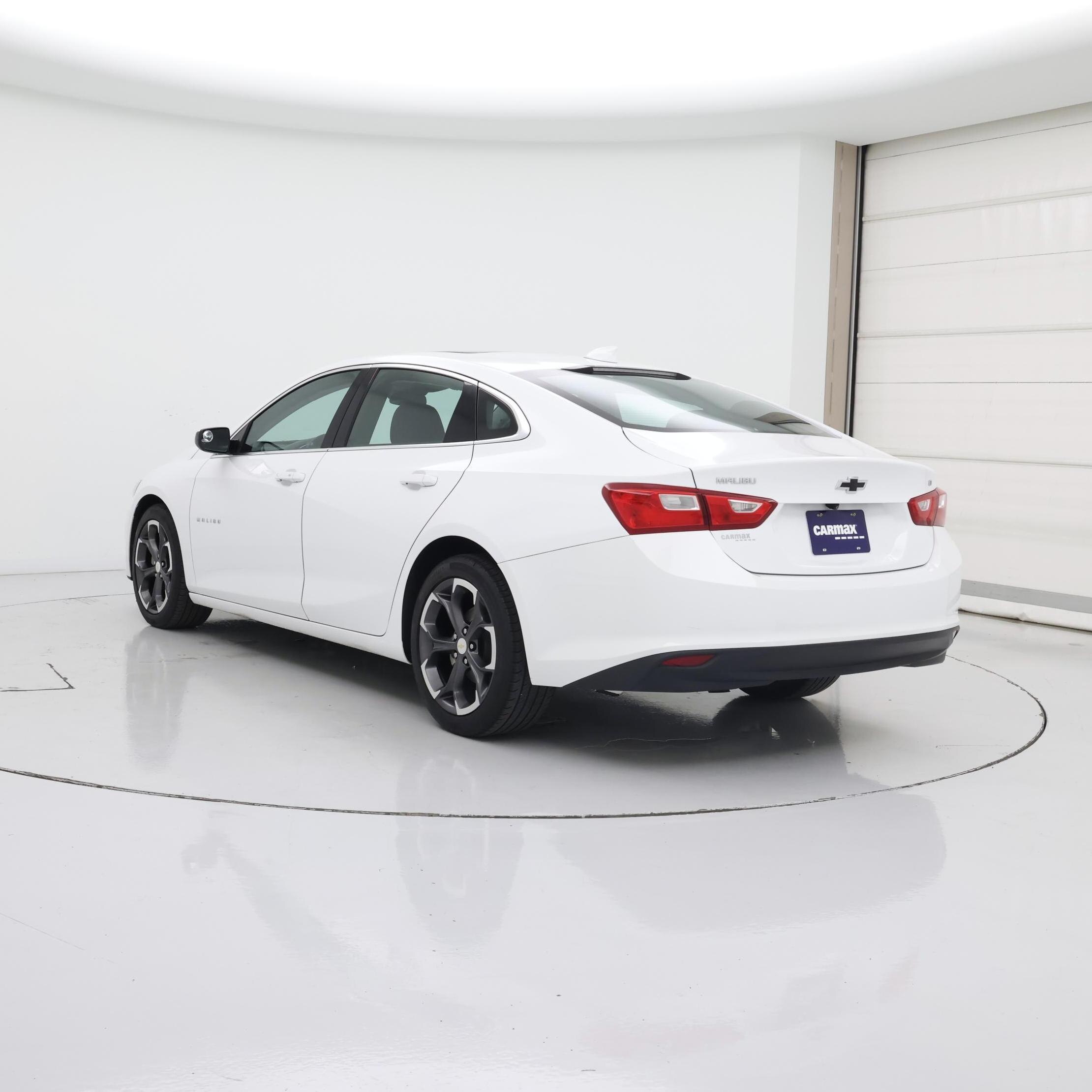 Thumbnail: 2023 Chevrolet Malibu - 2