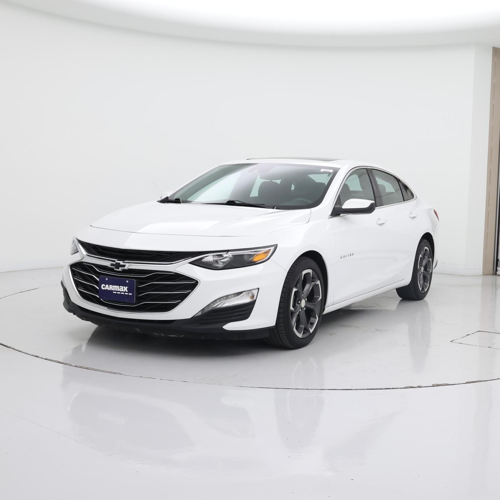 Thumbnail: 2023 Chevrolet Malibu - 4