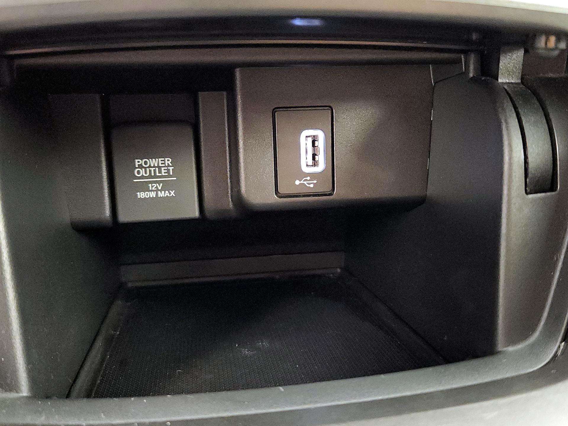 Thumbnail: 2019 Honda Accord - 18