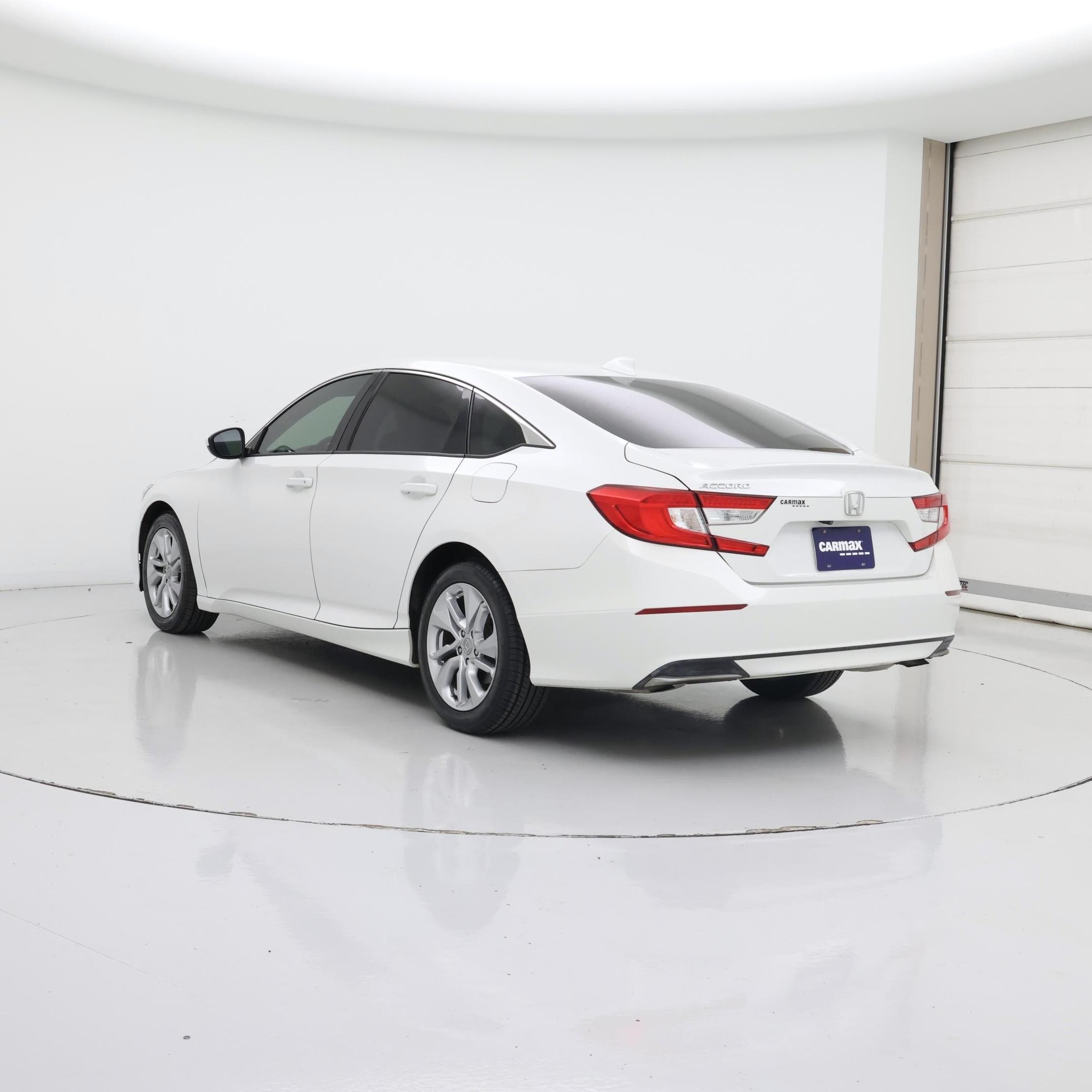 Thumbnail: 2019 Honda Accord - 2