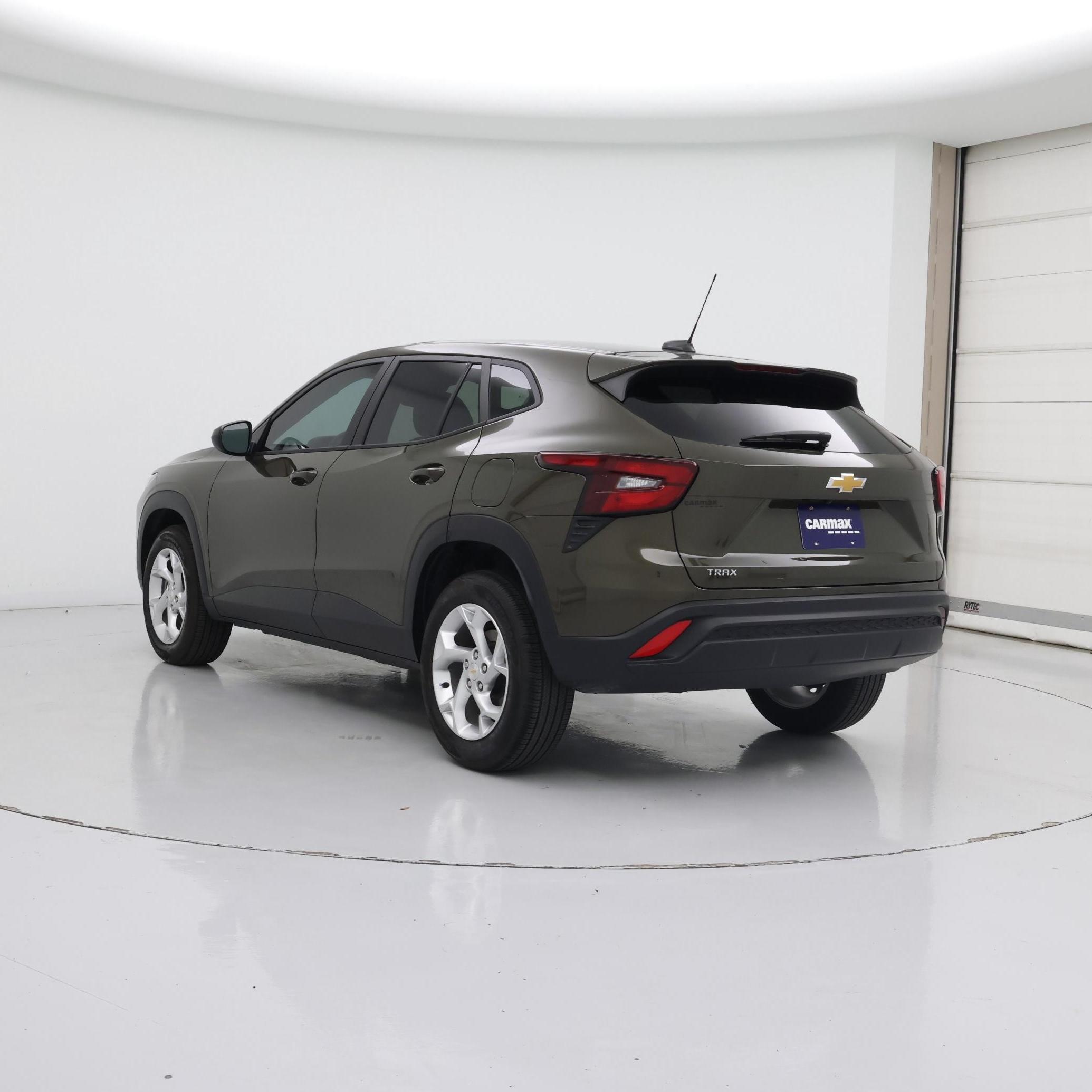 Thumbnail: 2024 Chevrolet Trax - 2