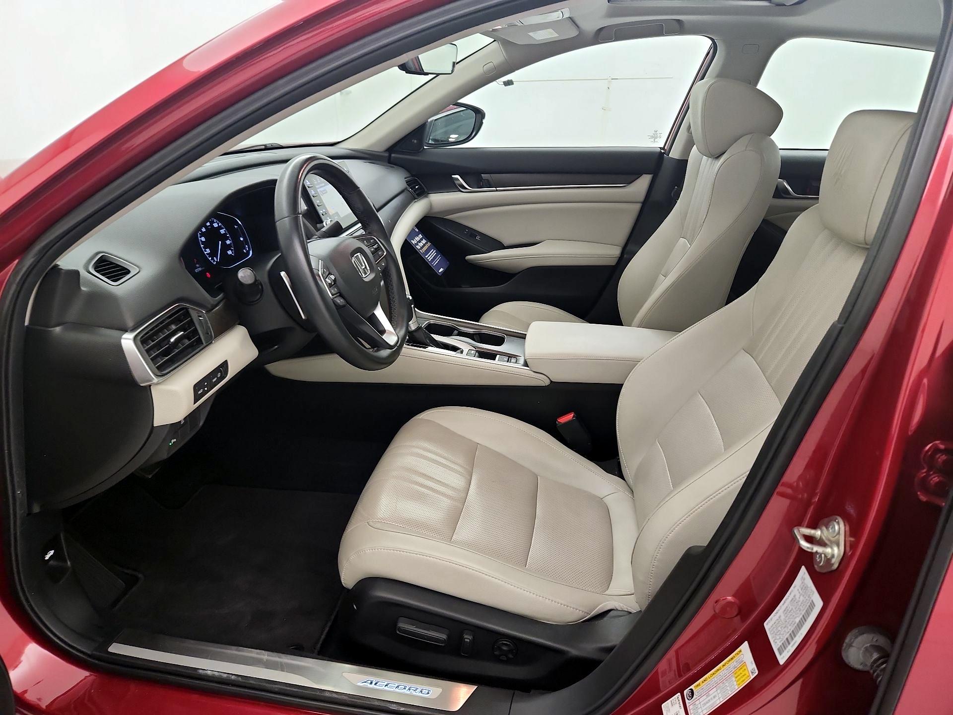 Thumbnail: 2018 Honda Accord - 11