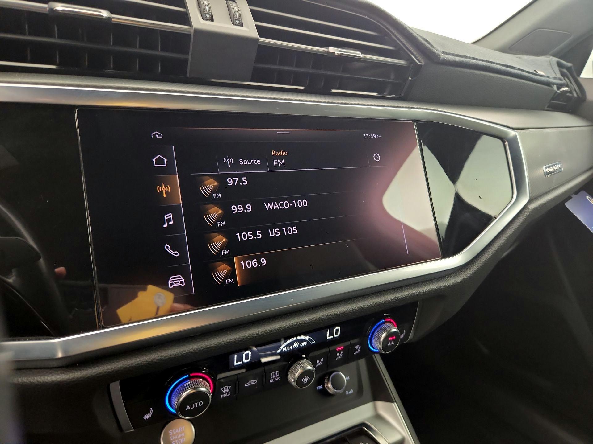 Thumbnail: 2019 Audi Q3 - 15