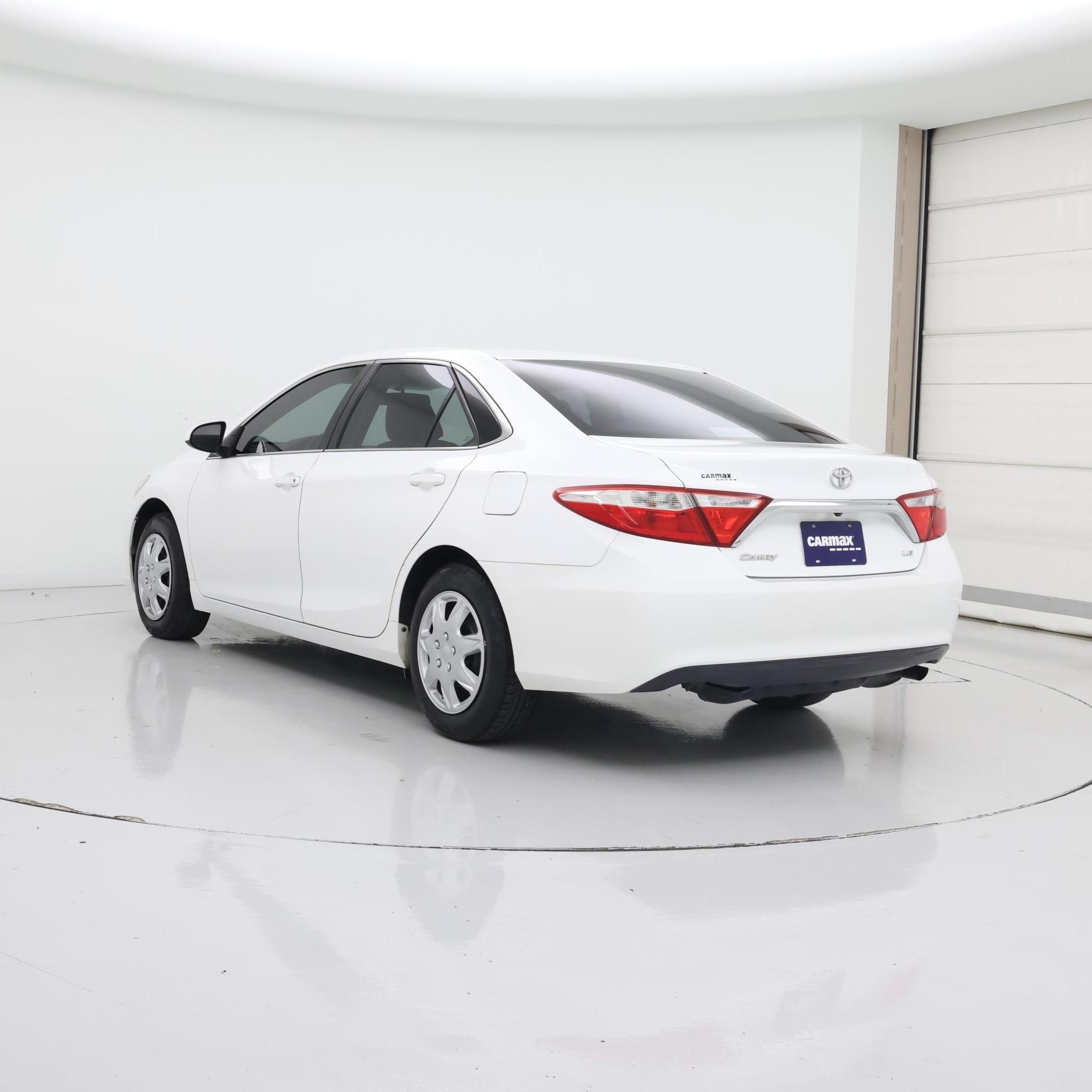 Thumbnail: 2017 Toyota Camry - 2