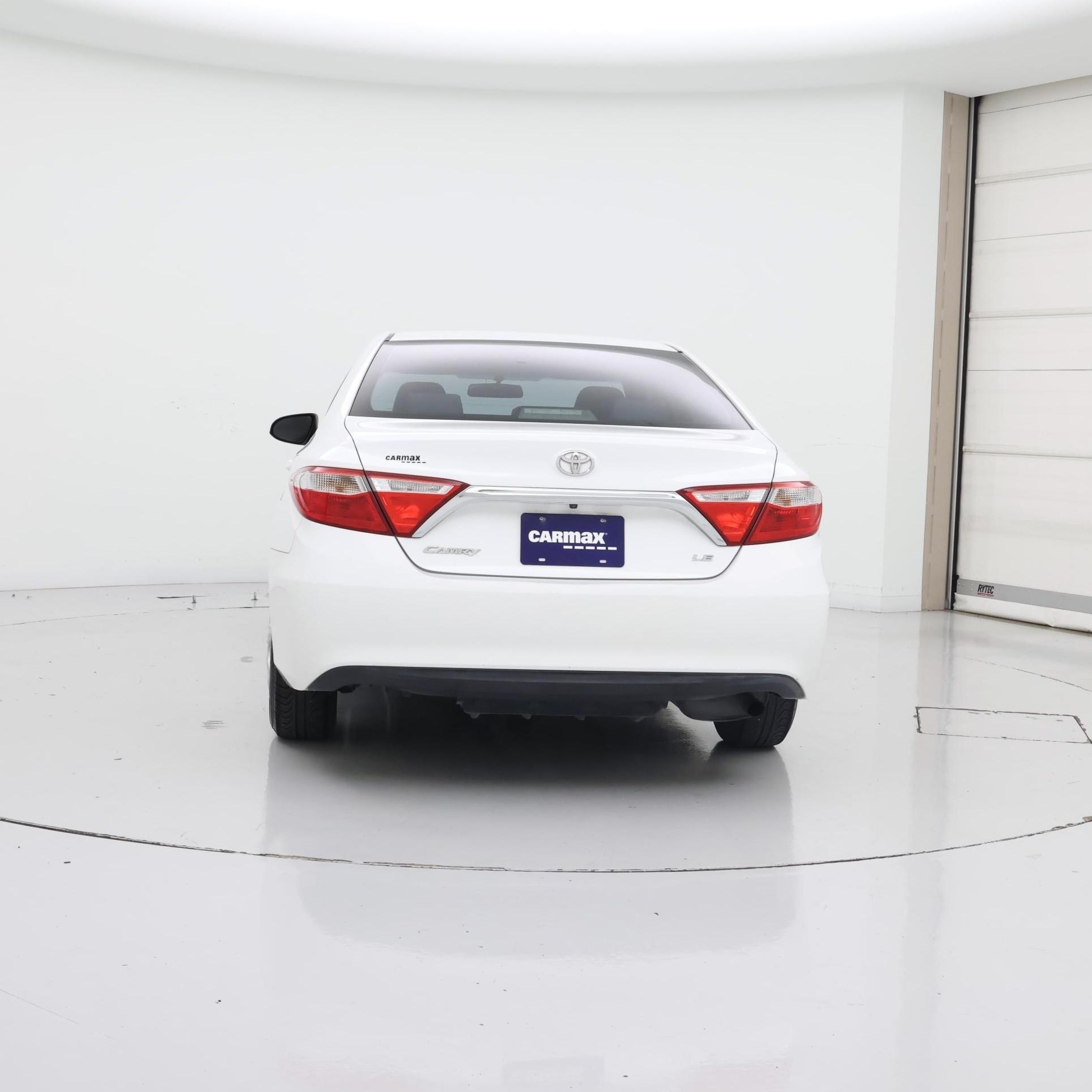 Thumbnail: 2017 Toyota Camry - 6