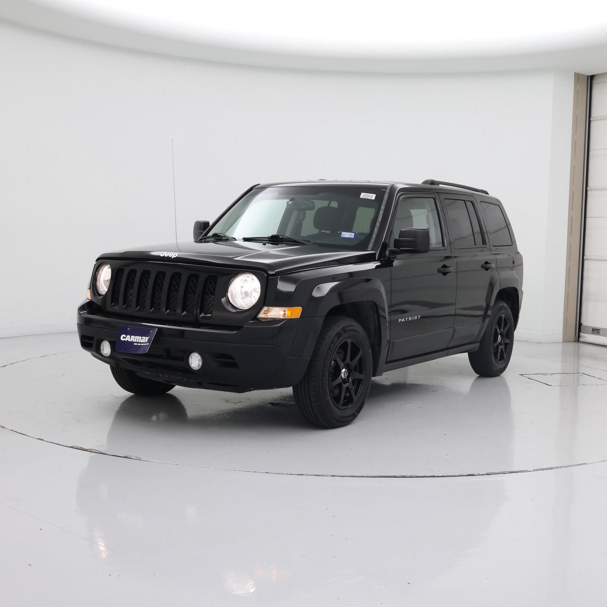 Thumbnail: 2016 Jeep Patriot - 4
