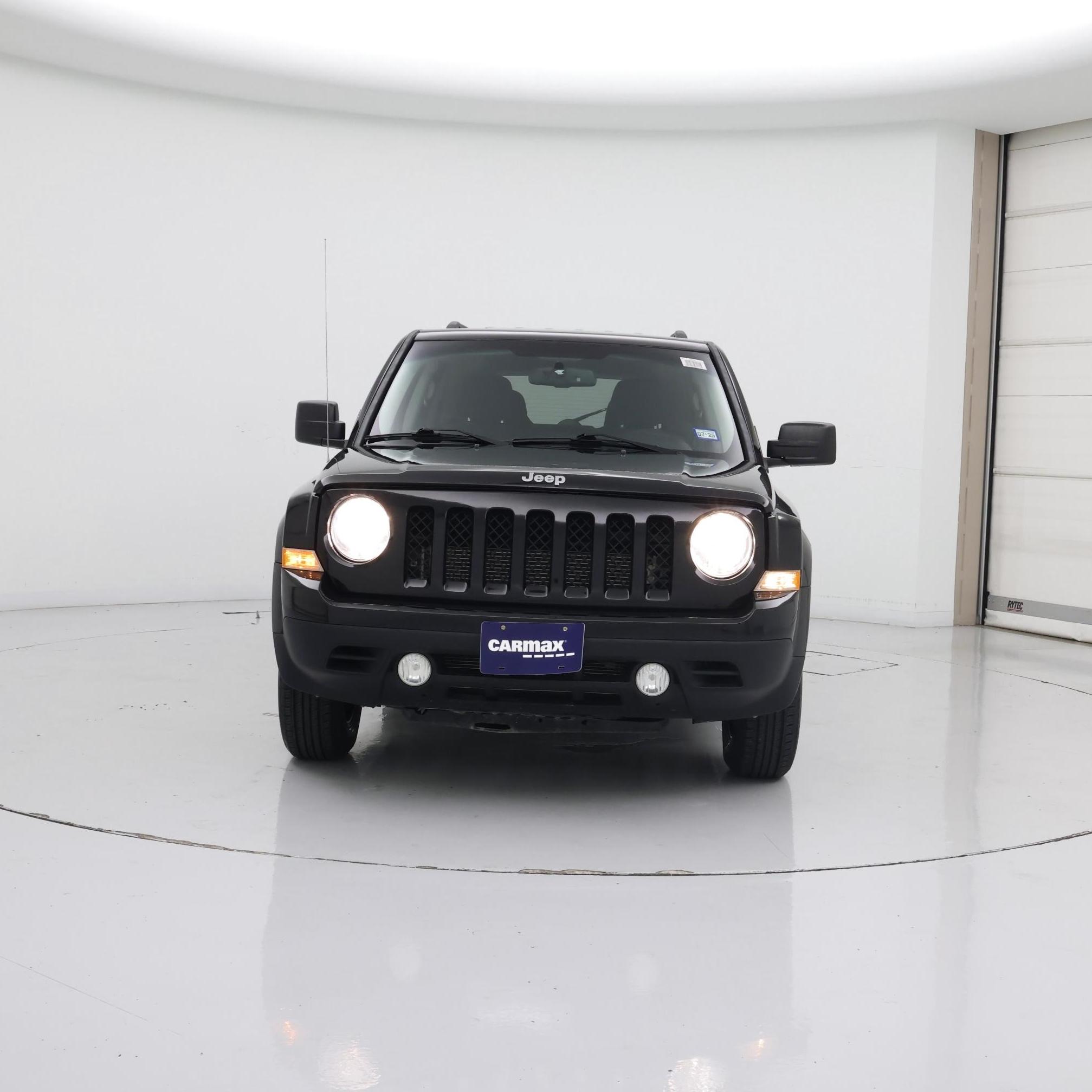 Thumbnail: 2016 Jeep Patriot - 5