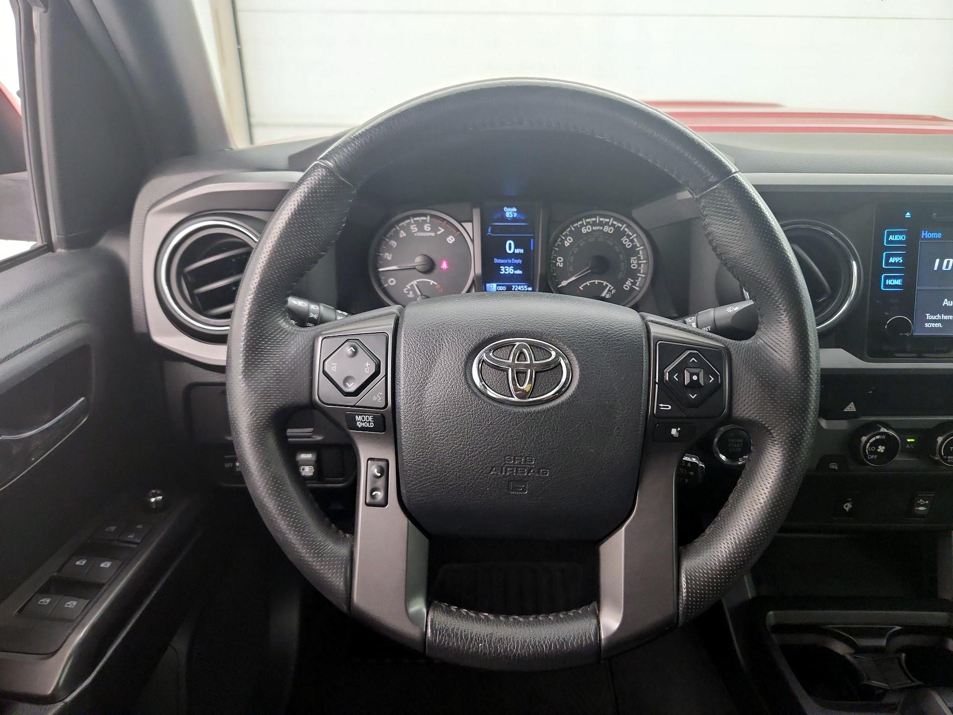 Thumbnail: 2017 Toyota Tacoma - 10