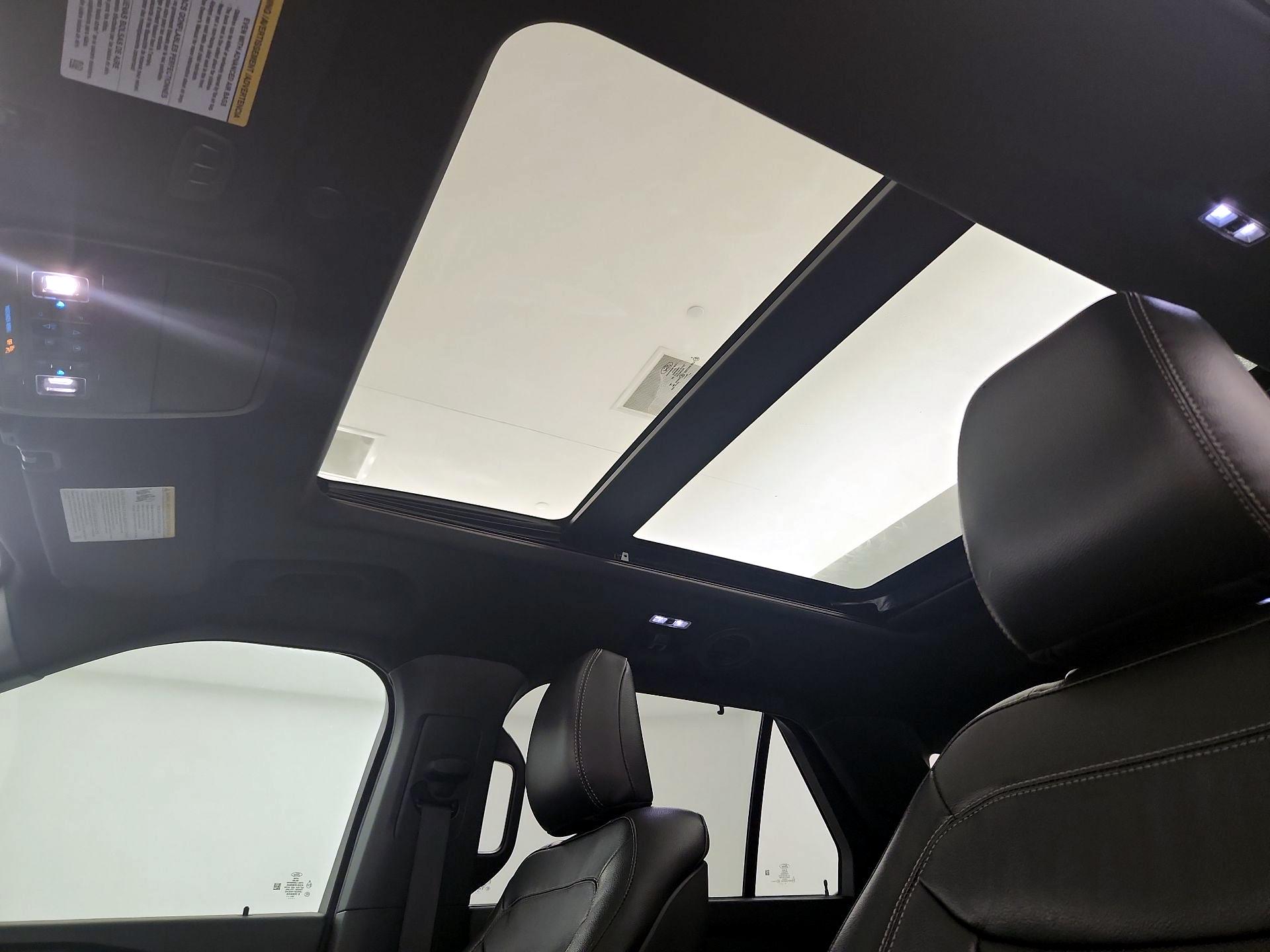 Thumbnail: 2020 Ford Explorer - 20