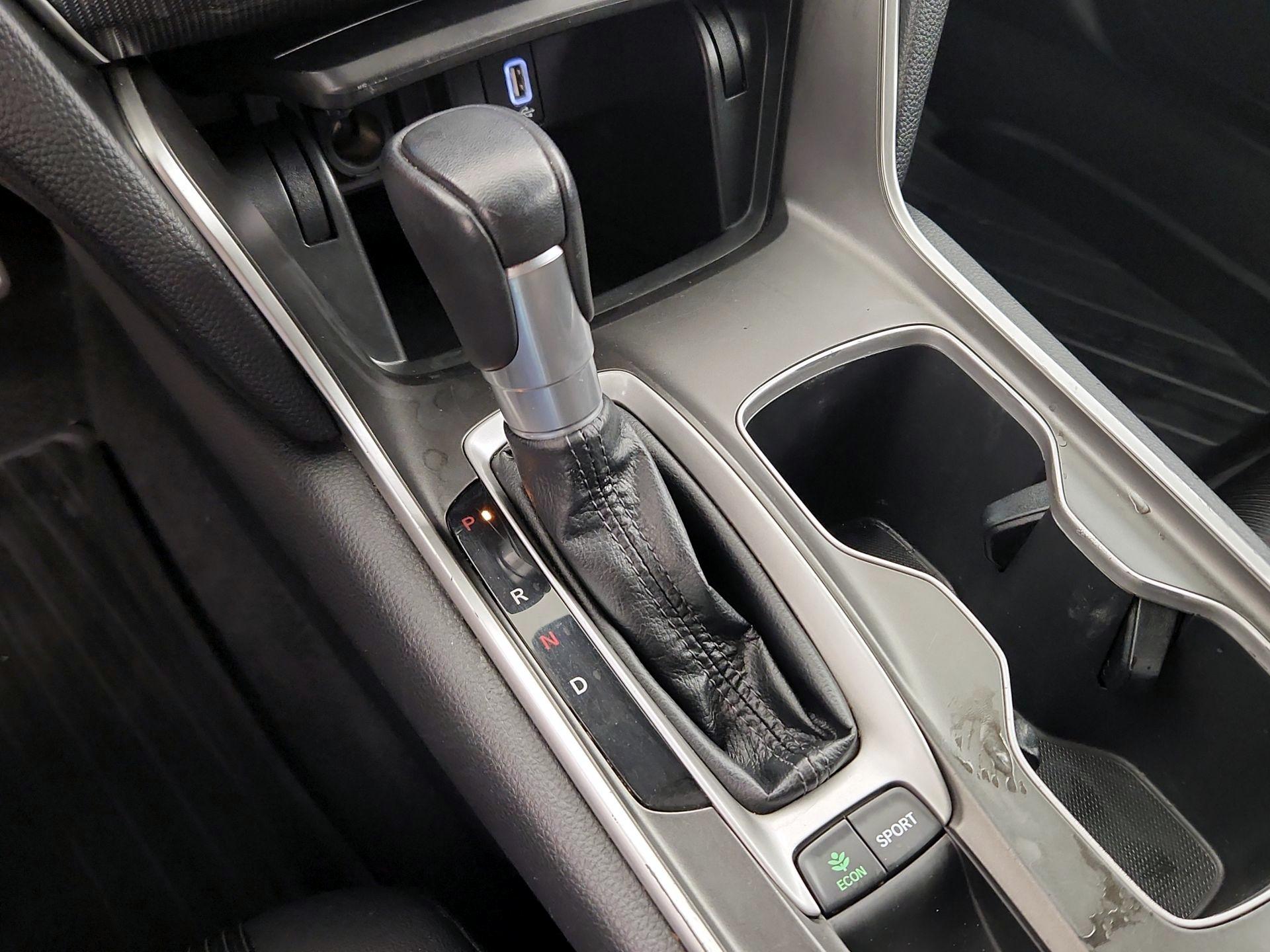 Thumbnail: 2020 Honda Accord - 17