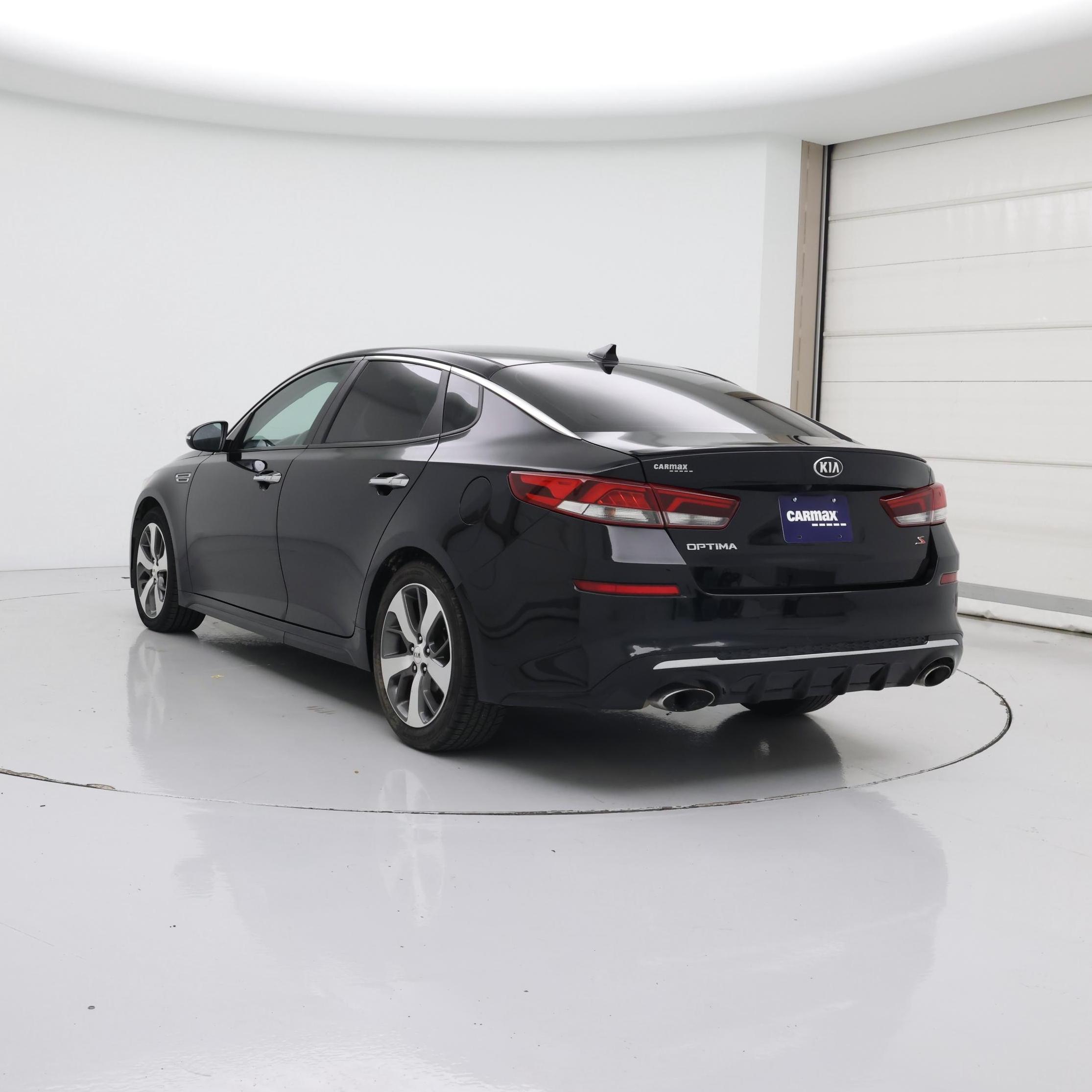 Thumbnail: 2020 Kia Optima - 2