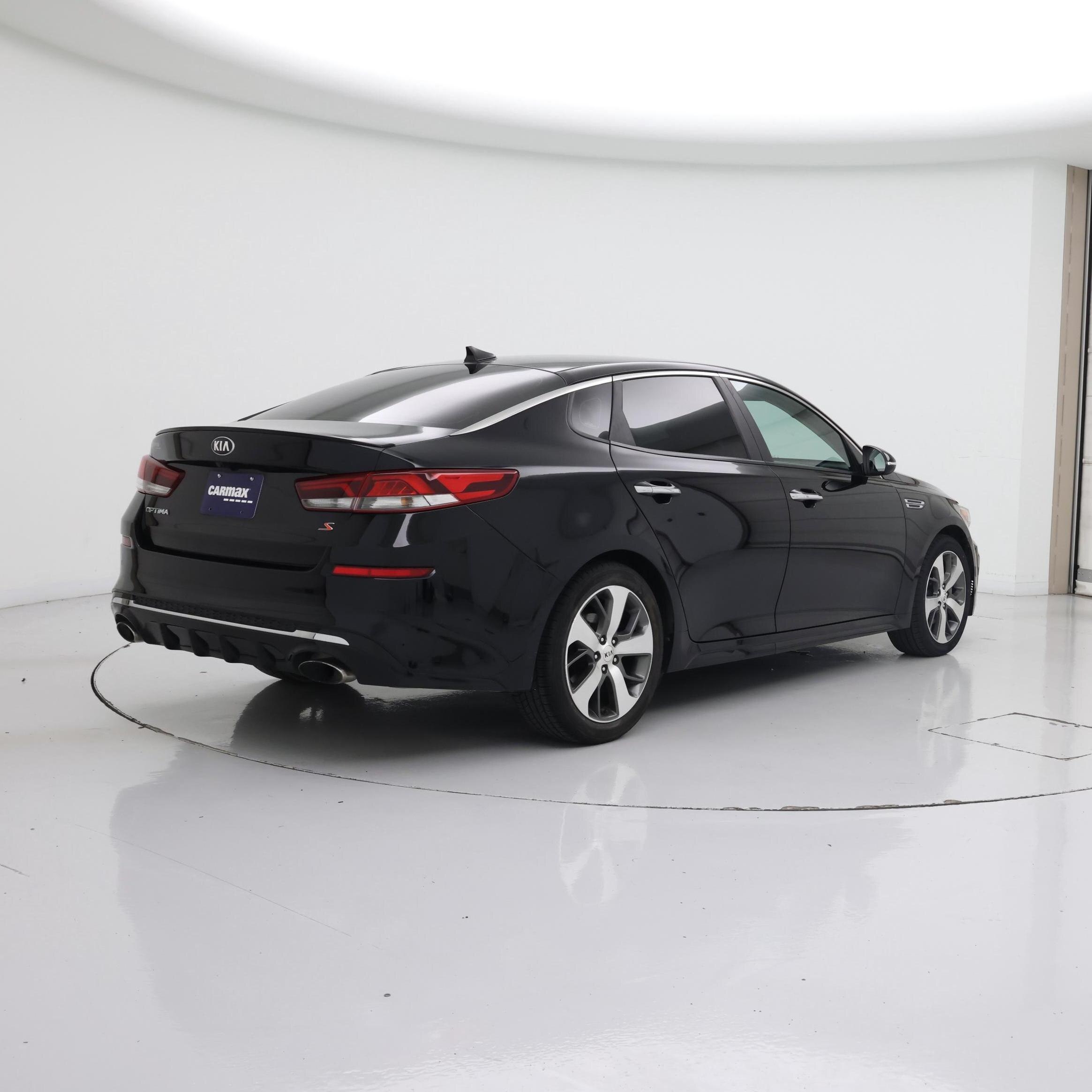 Thumbnail: 2020 Kia Optima - 8